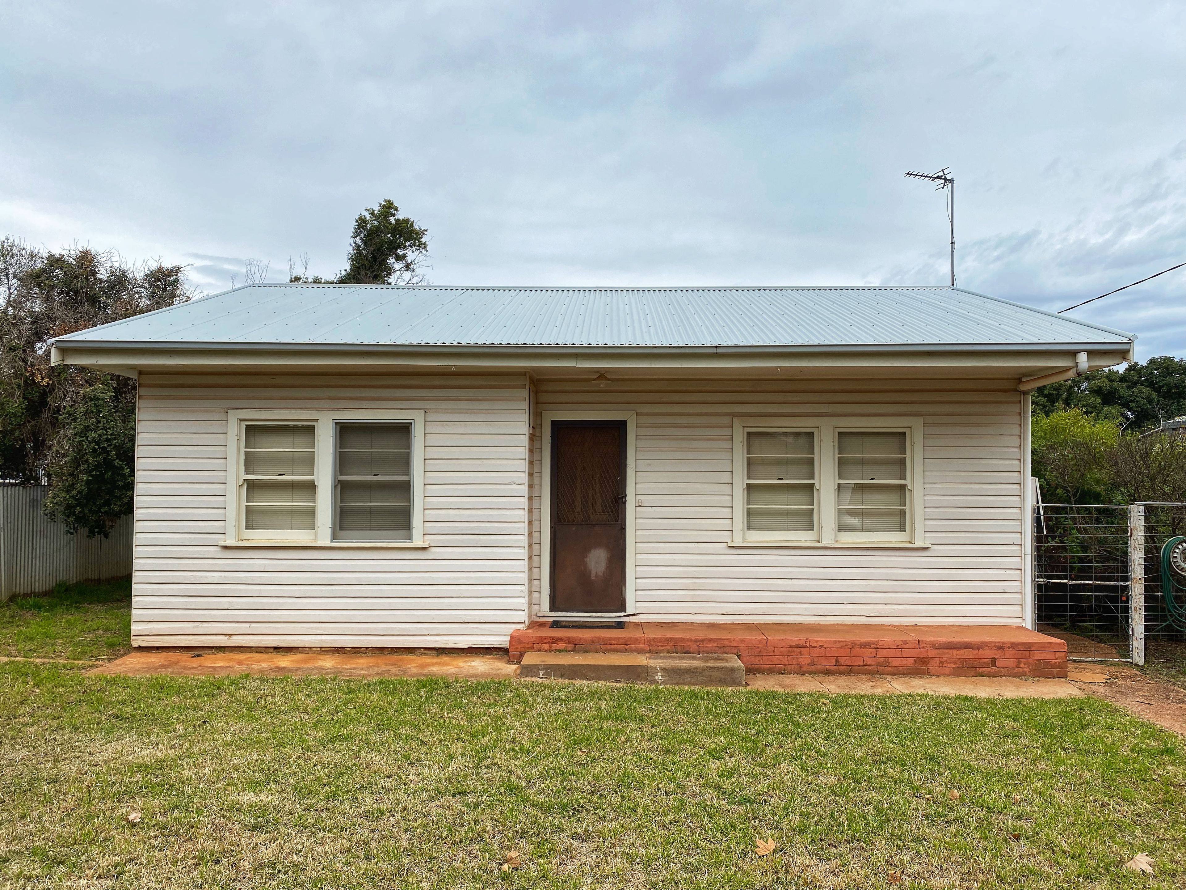 24 Goodwill Street — photo from Ray White Parkes