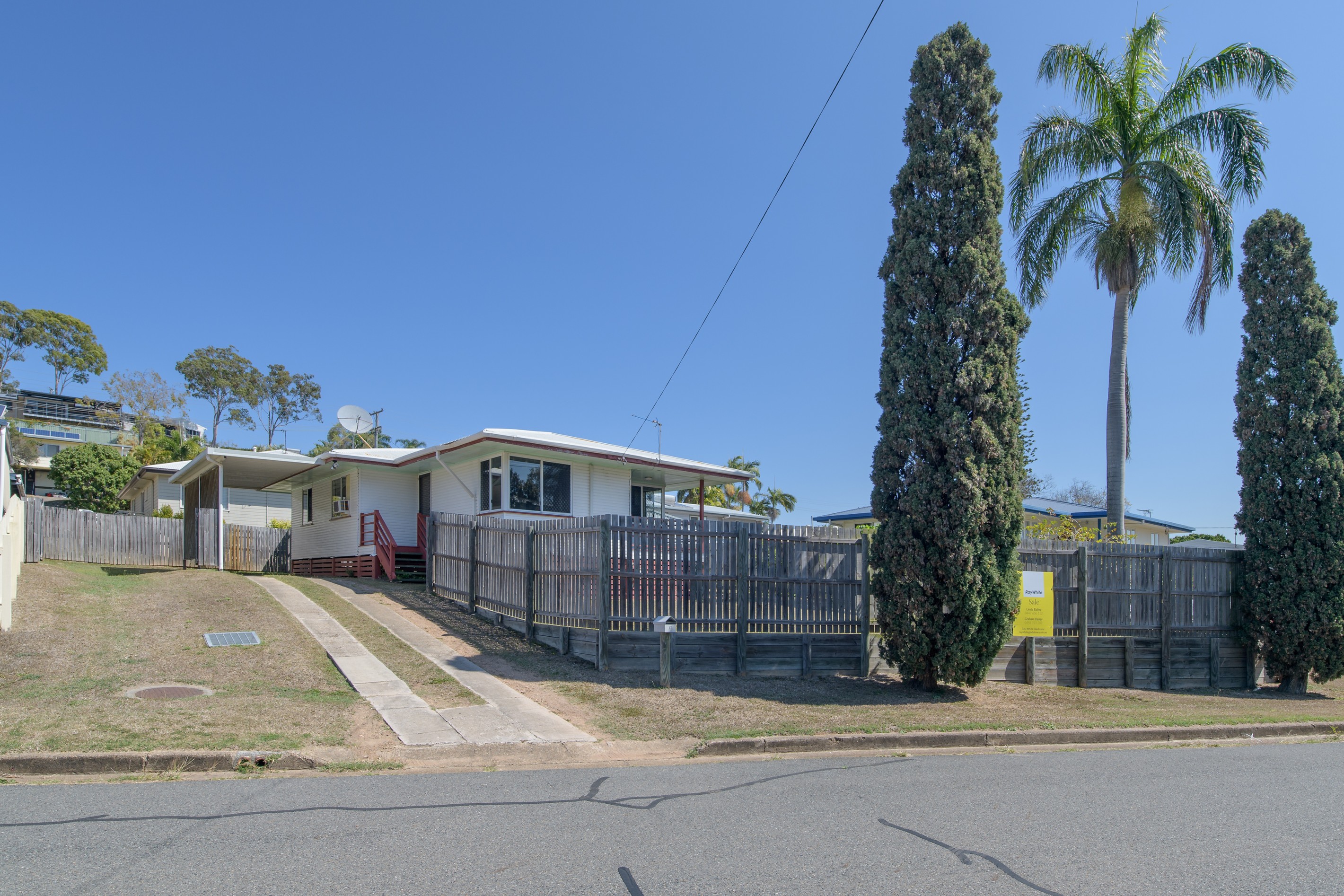 37 Mellefont Street, West Gladstone, QLD 4680