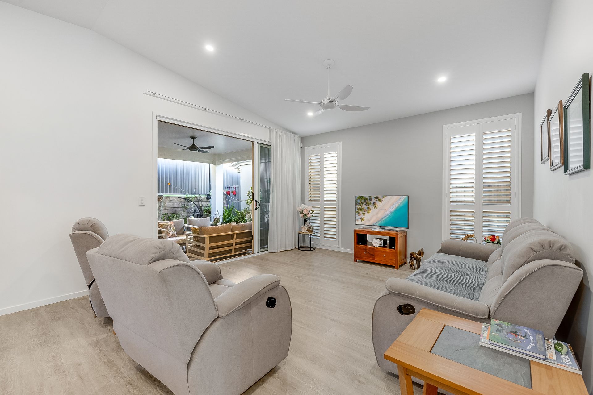 2/38 Landershute Road — photo 6 of 18
