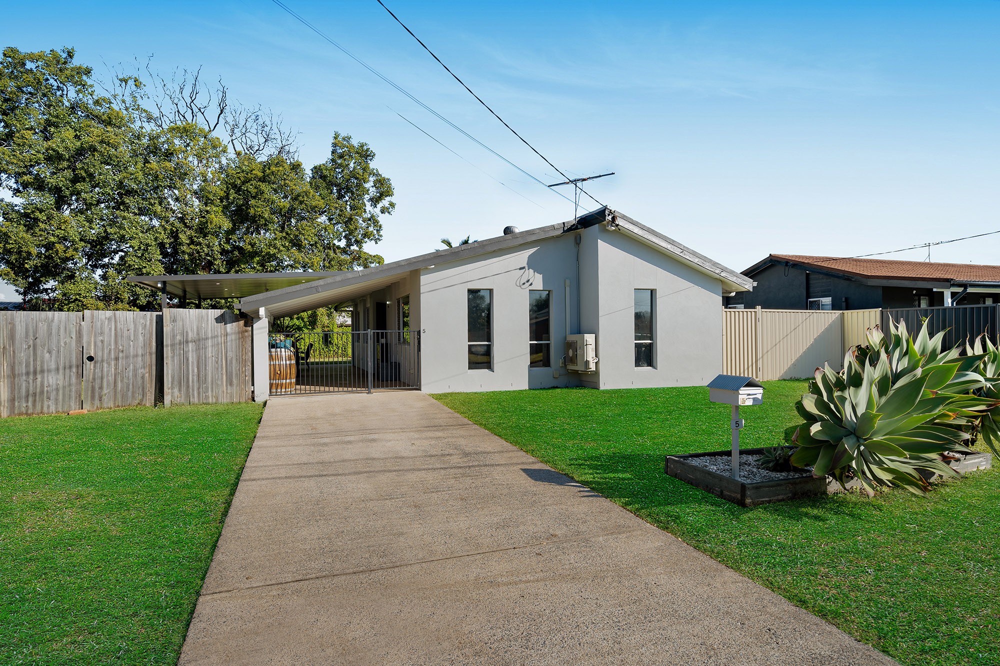 5 Bayswater Street, Mount Warren Park, QLD 4207