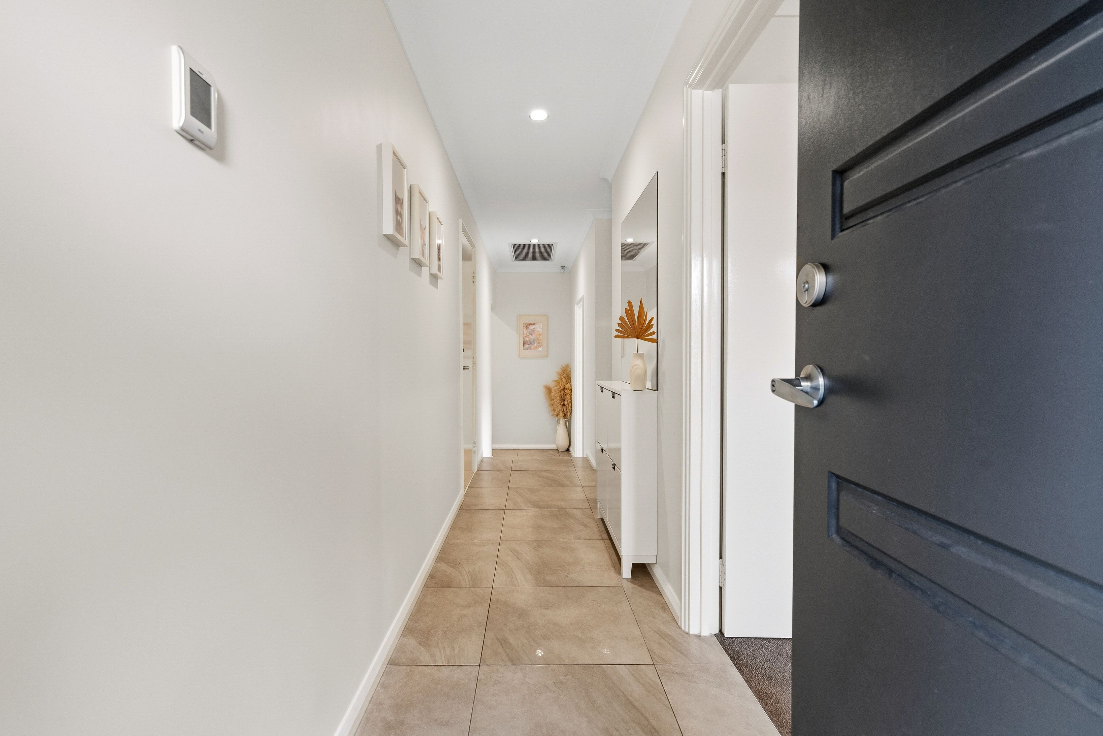 2/43 Mcglinn Way, Cloverdale, WA 6105