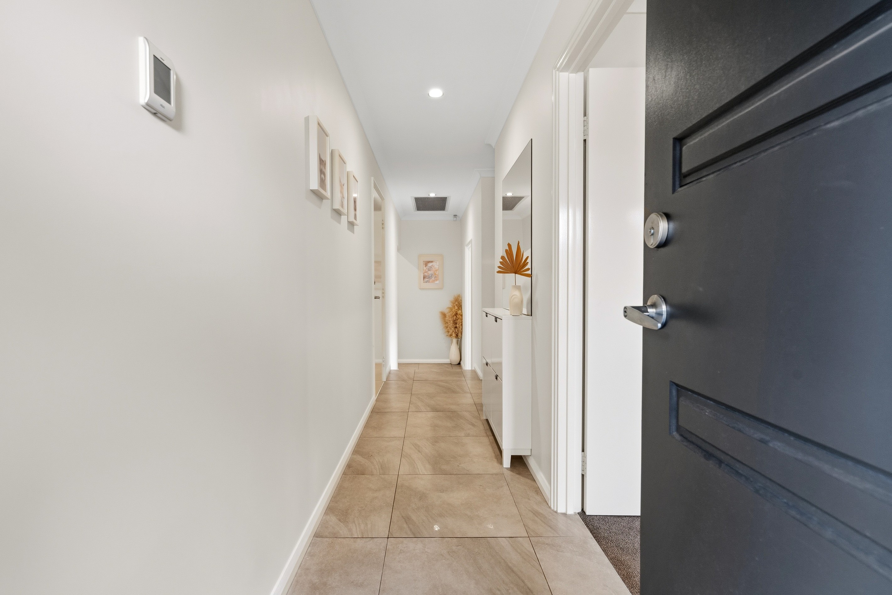 2/43 Mcglinn Way, Cloverdale, WA 6105