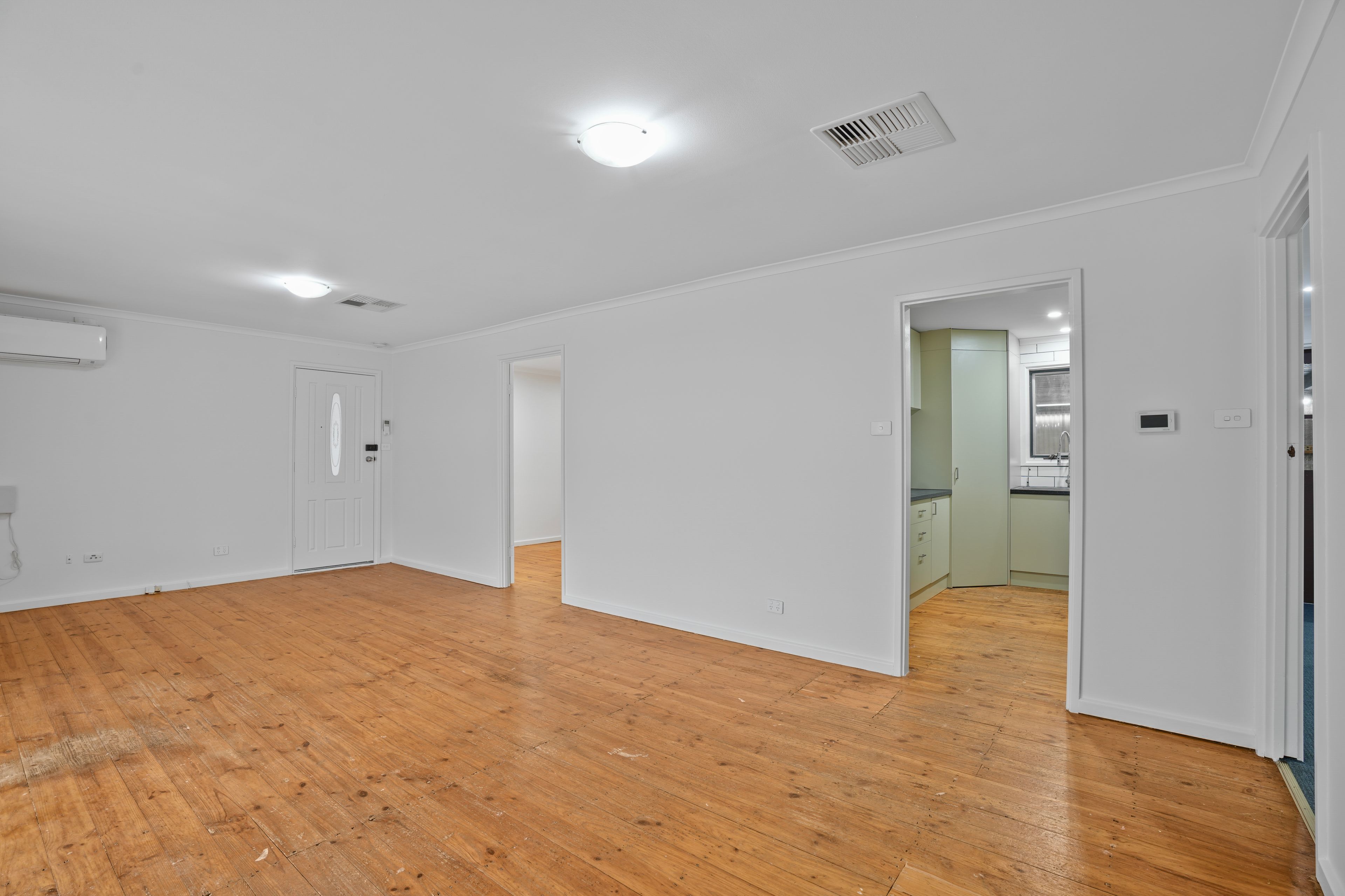 12 Dulkara Avenue — photo 3 of 16