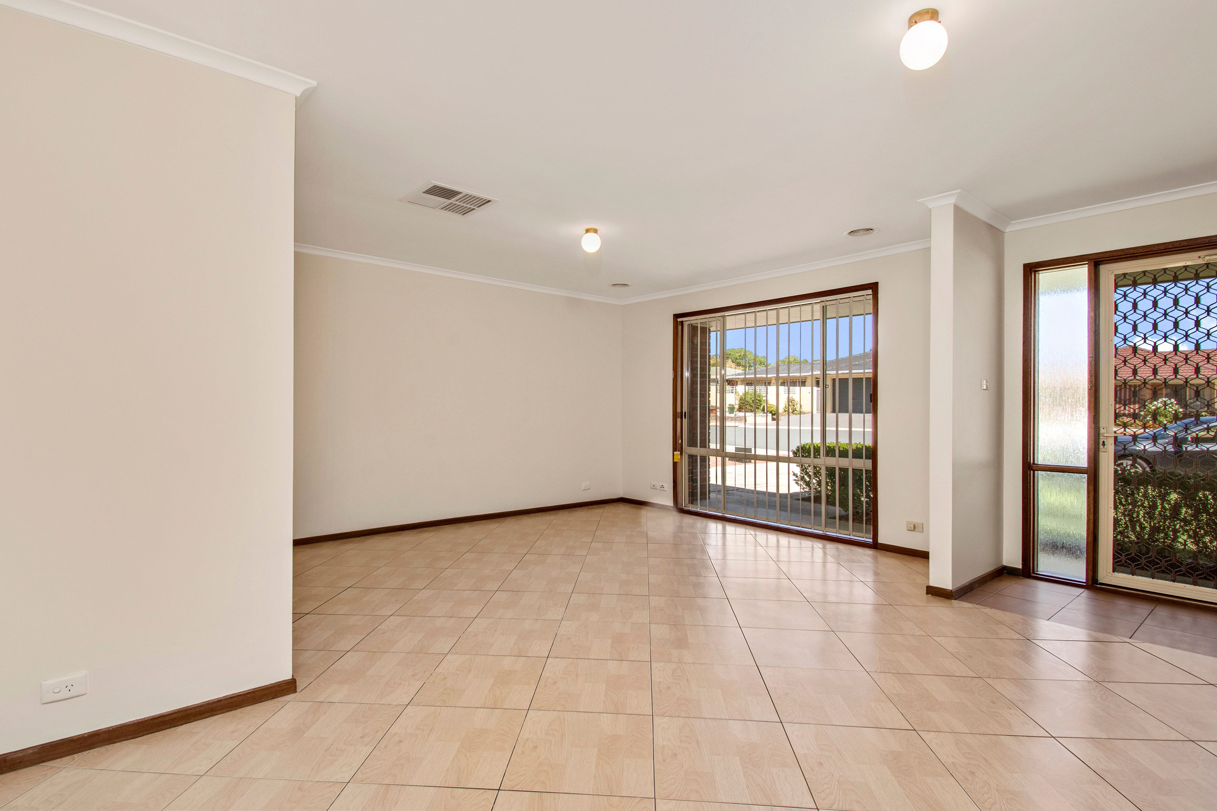14 Coverdale Street, Holt, ACT 2615
