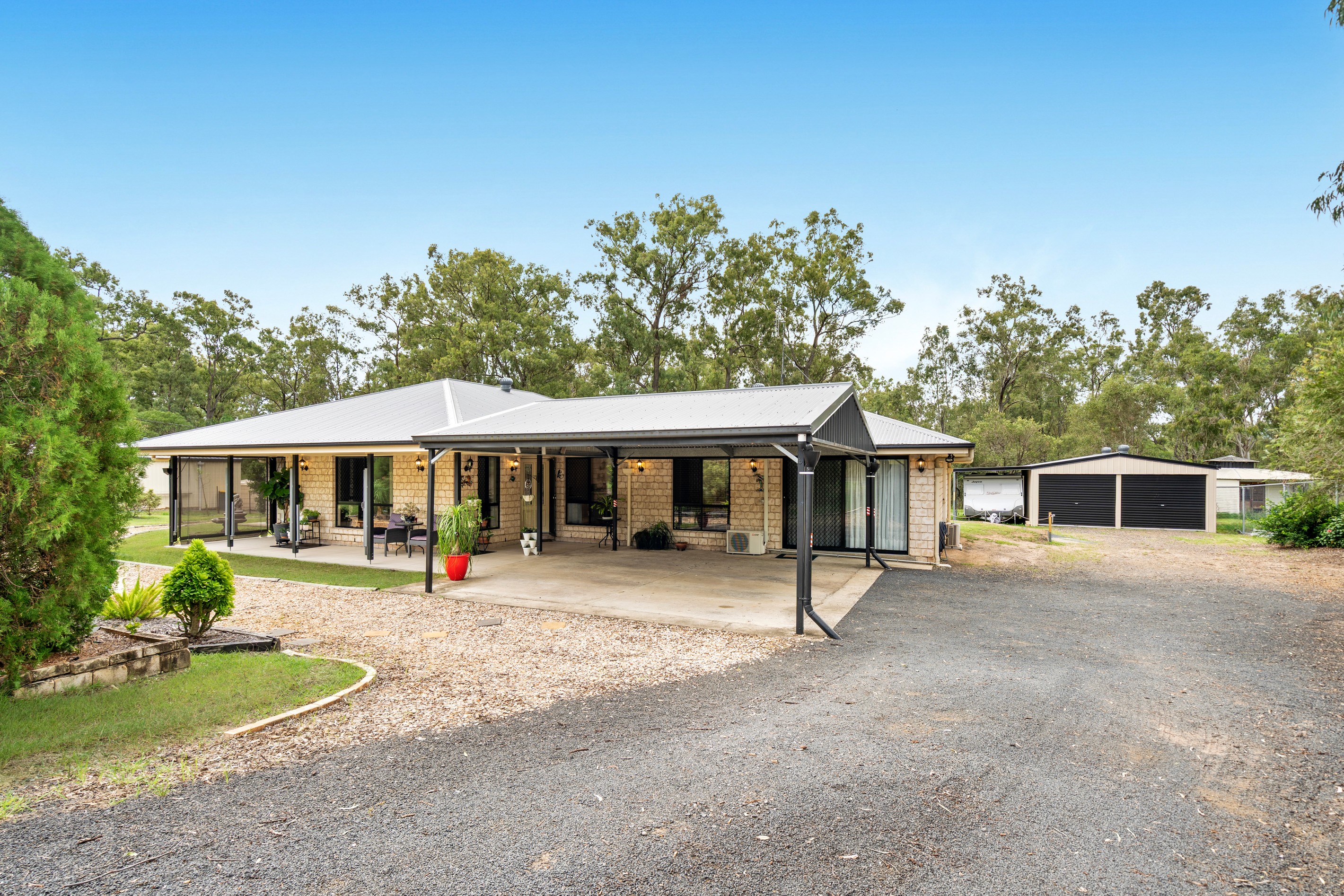 11 Bentley Drive, Regency Downs, QLD 4341