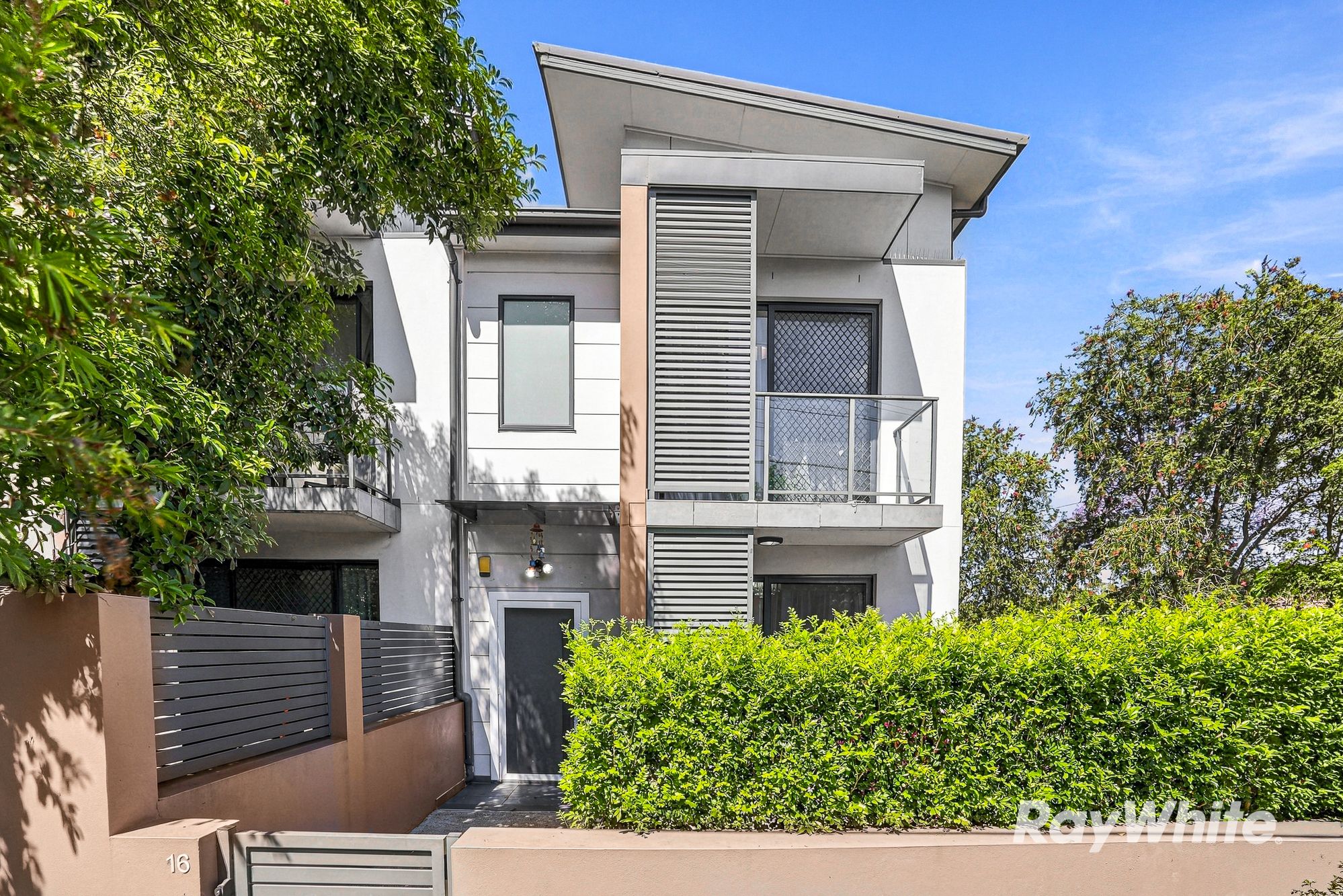 16/23 Elizabeth Street — photo from Ray White Parramatta