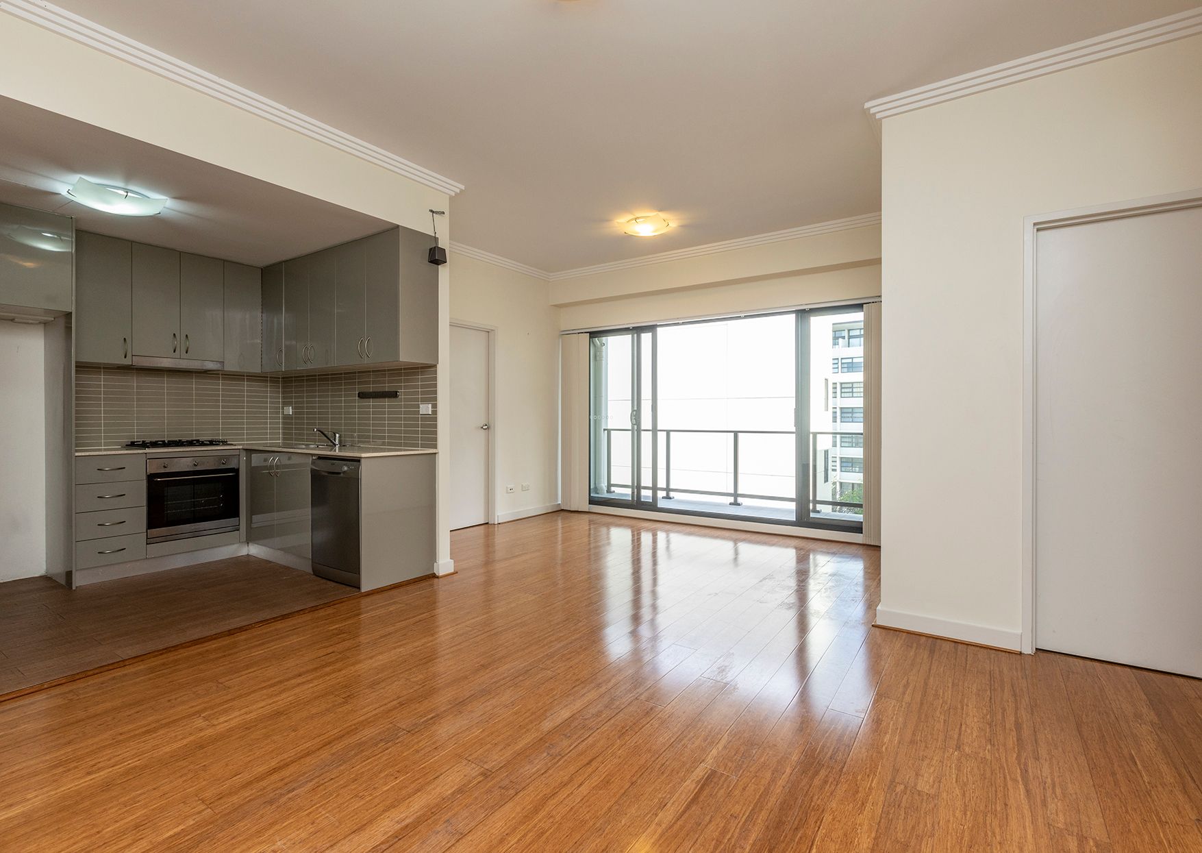 305/282 Botany Road — photo from Ray White Surry Hills