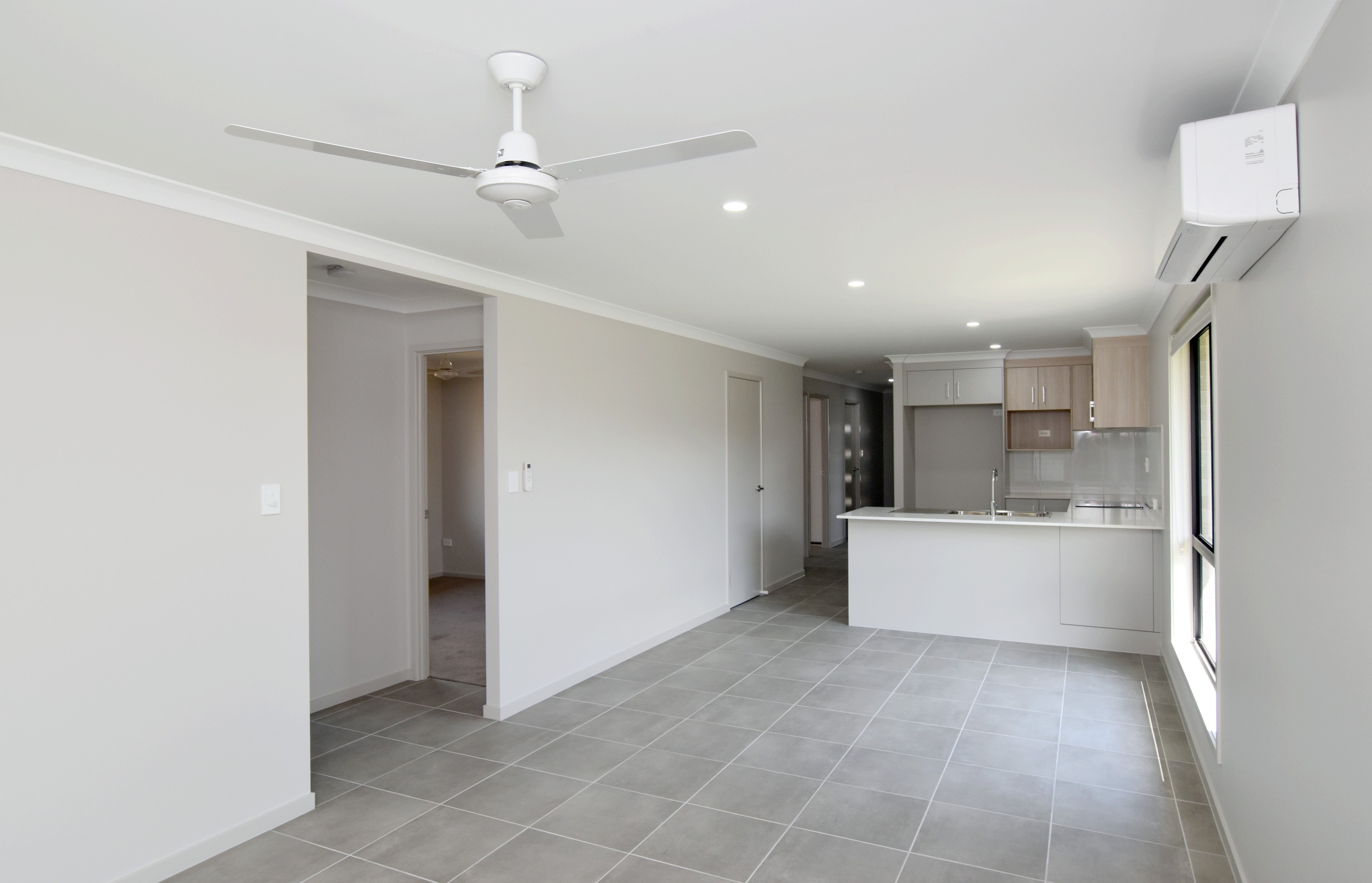 12 Avocet Road — photo 3 of 20