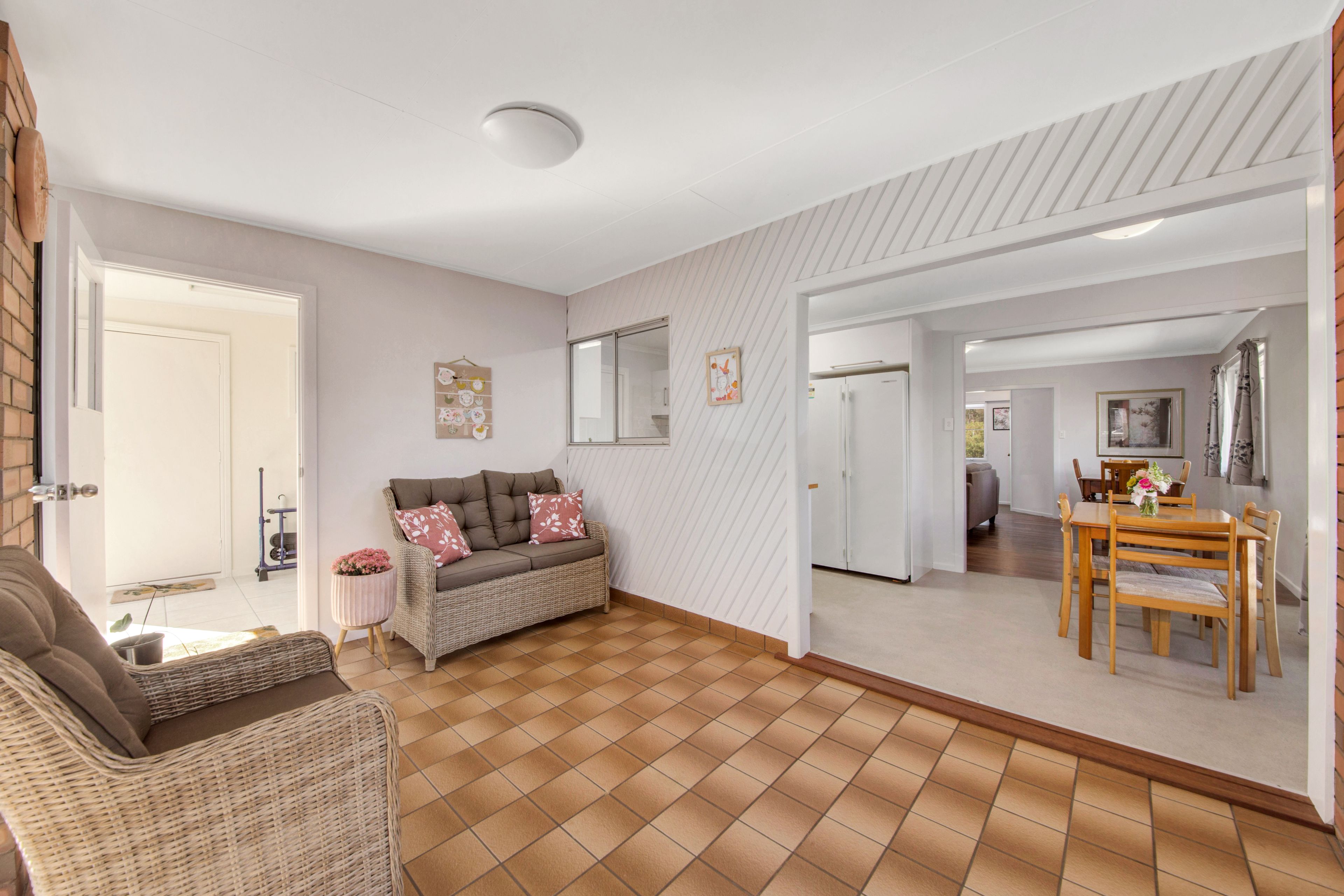 24 Rigby Crescent, West Gladstone, QLD 4680