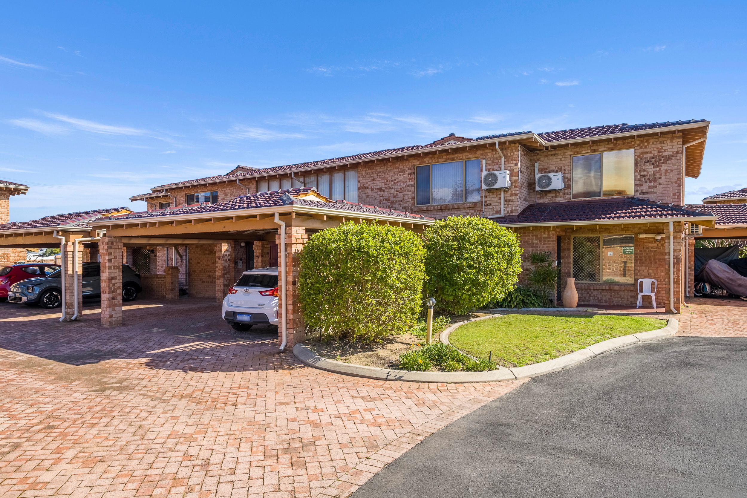 75/7 Harman Road — photo 9 of 18