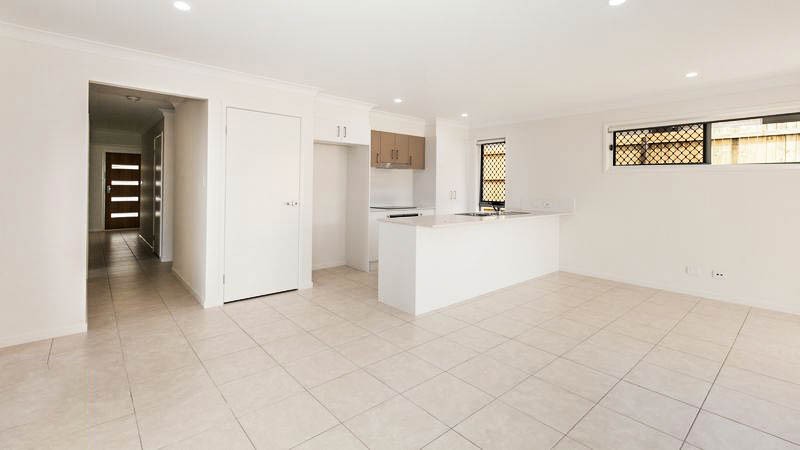 32 Isla Street, Park Ridge, QLD 4125