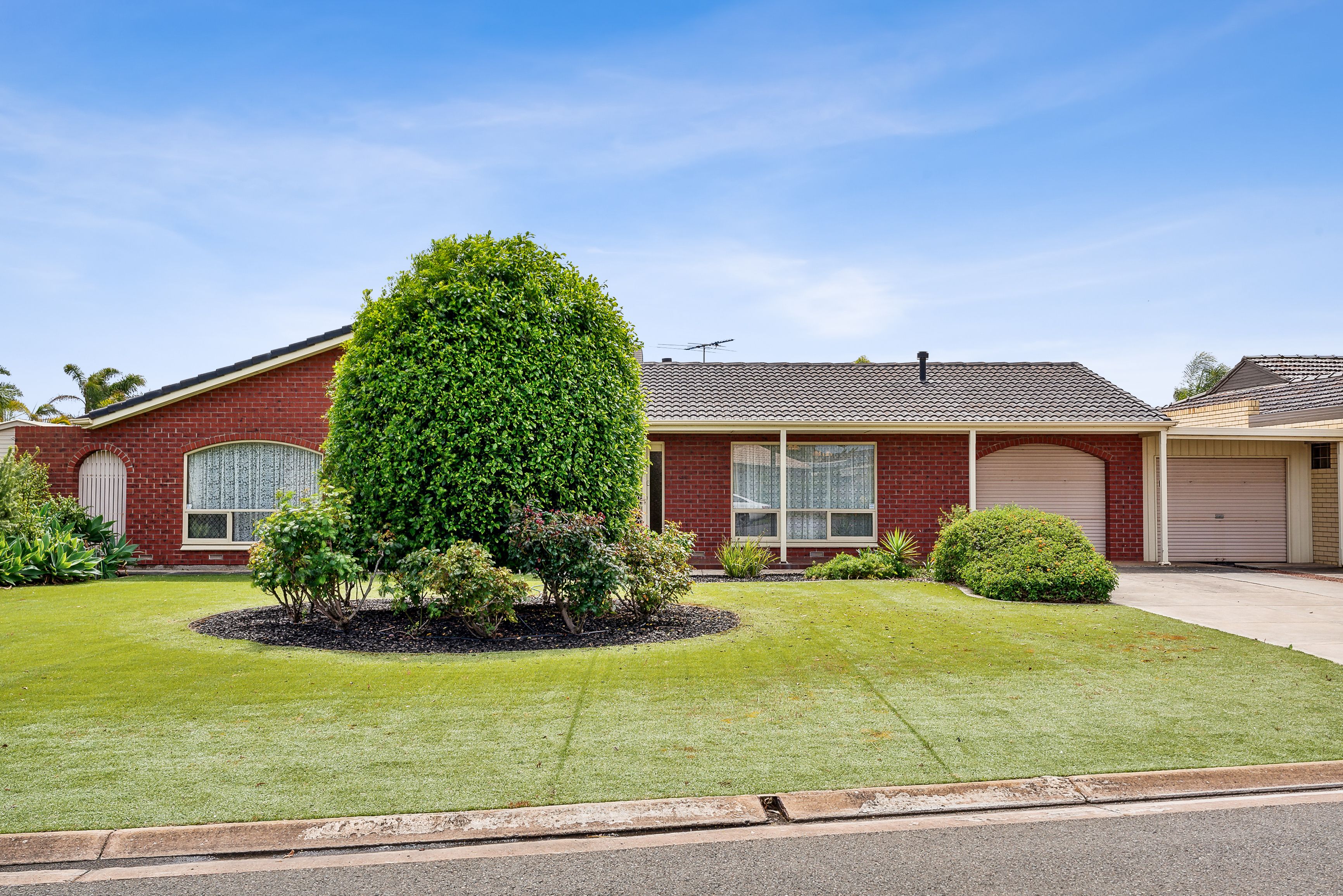 10 French Place, North Haven, SA 5018