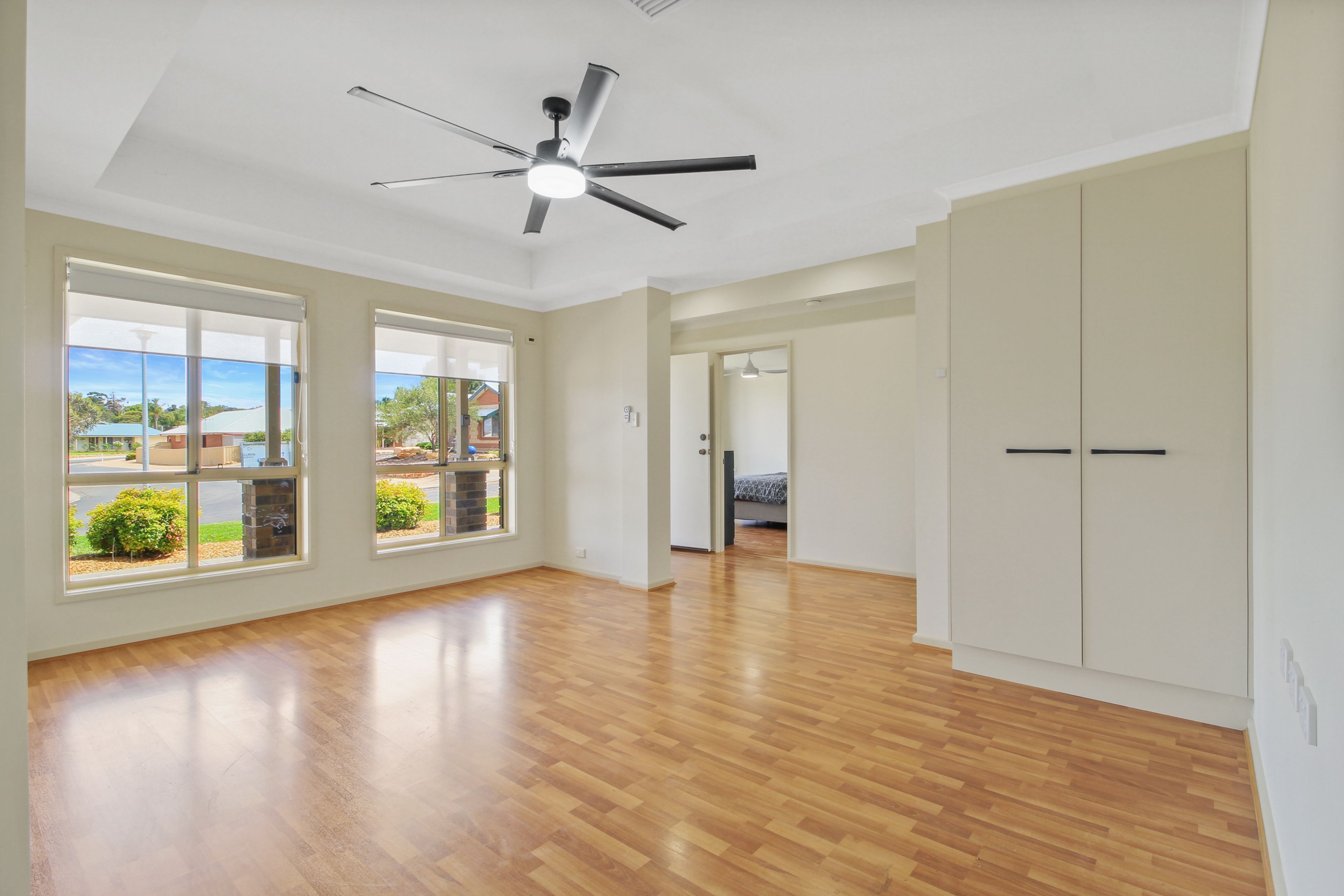5 Eckermann Close — photo 4 of 25