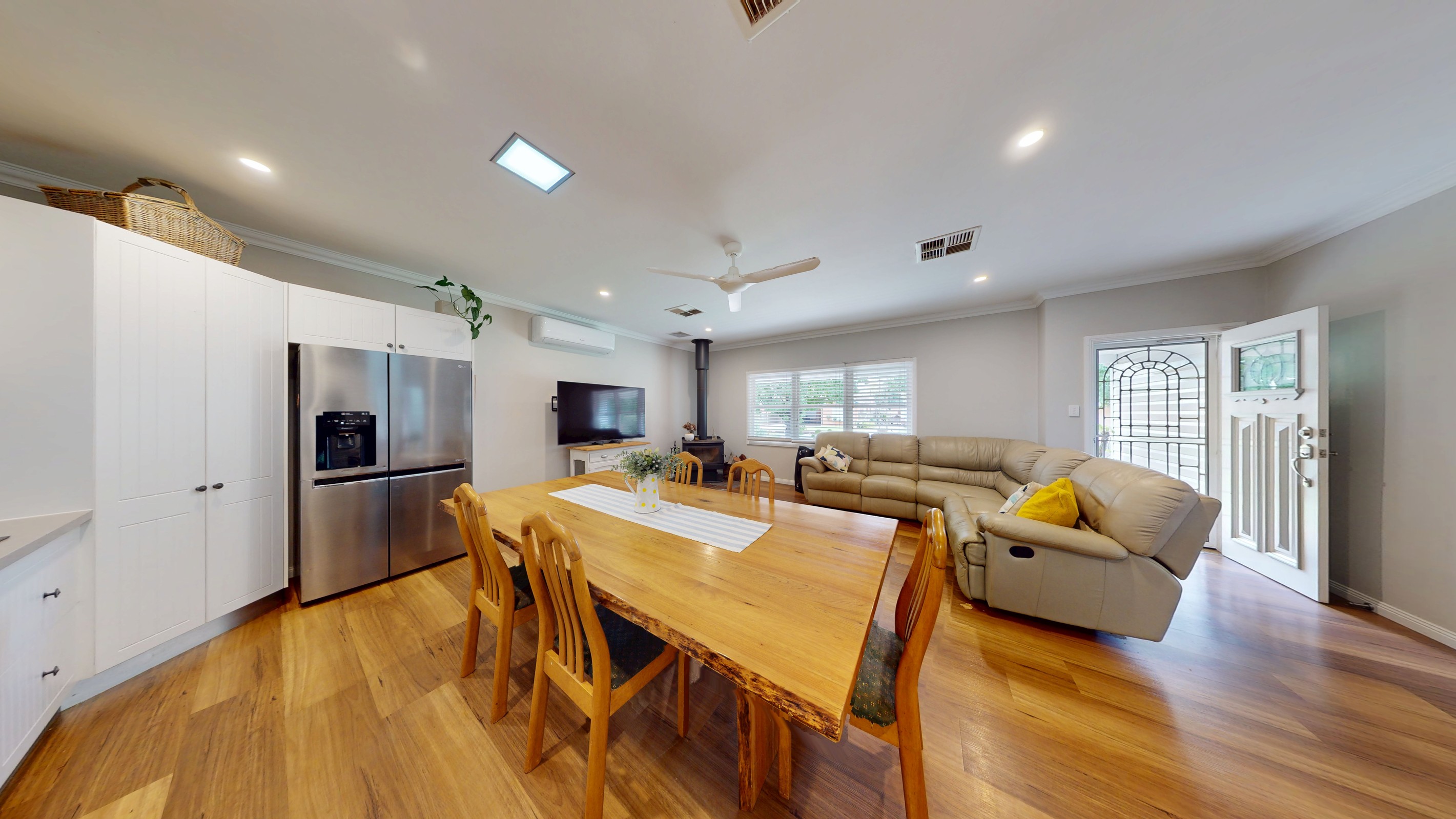 15 Roycox Crescent, Dubbo, NSW 2830