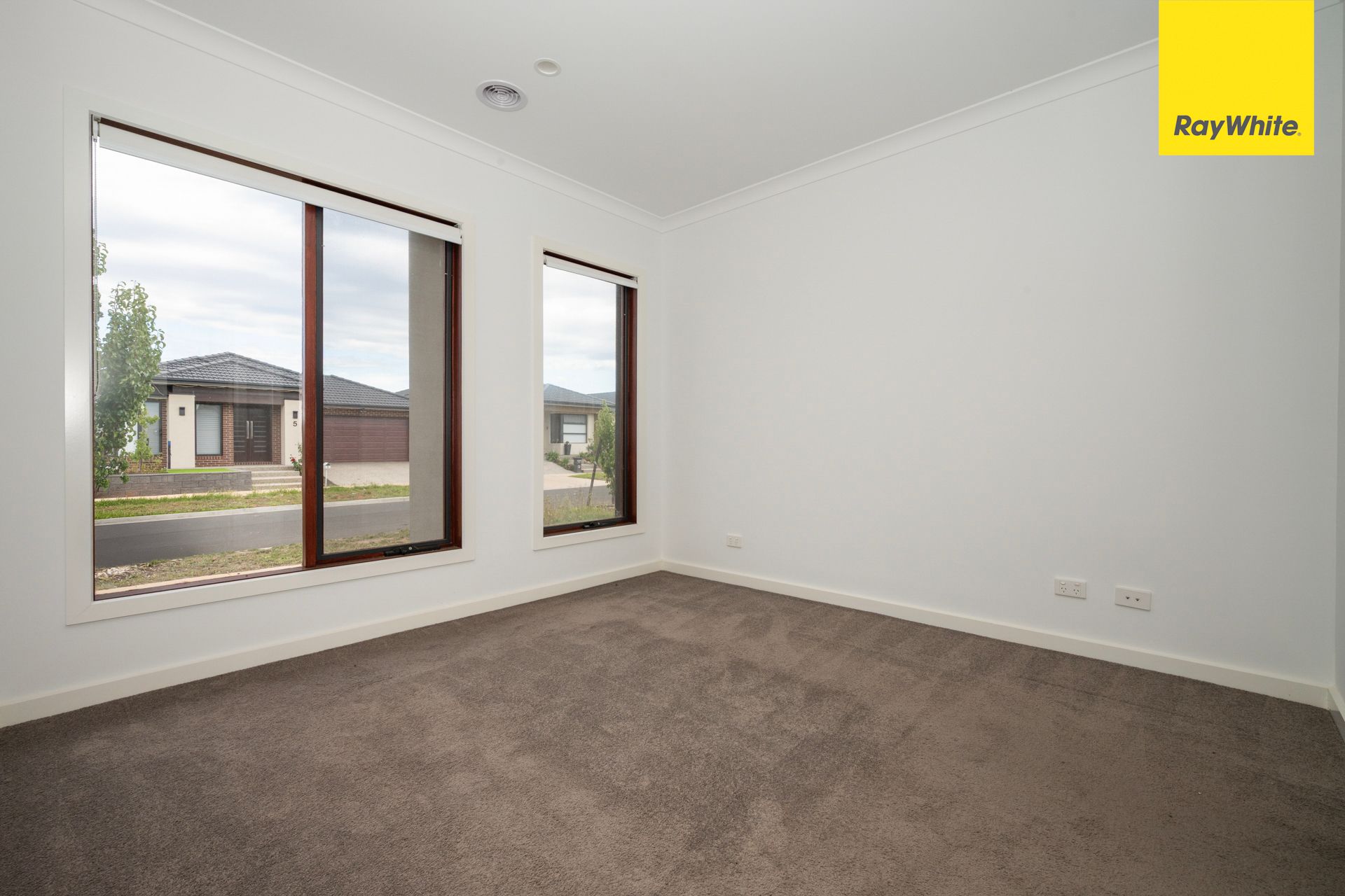 6 Shelterbelt Avenue, WEIR VIEWS, VIC 3338