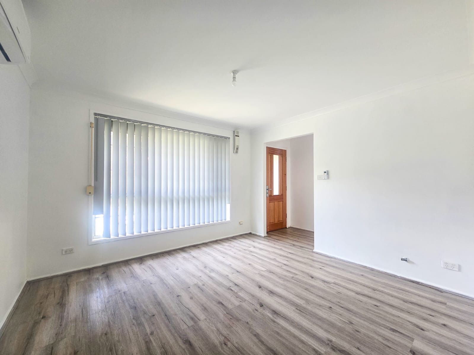 50 Jersey Parade, Minto, NSW 2566