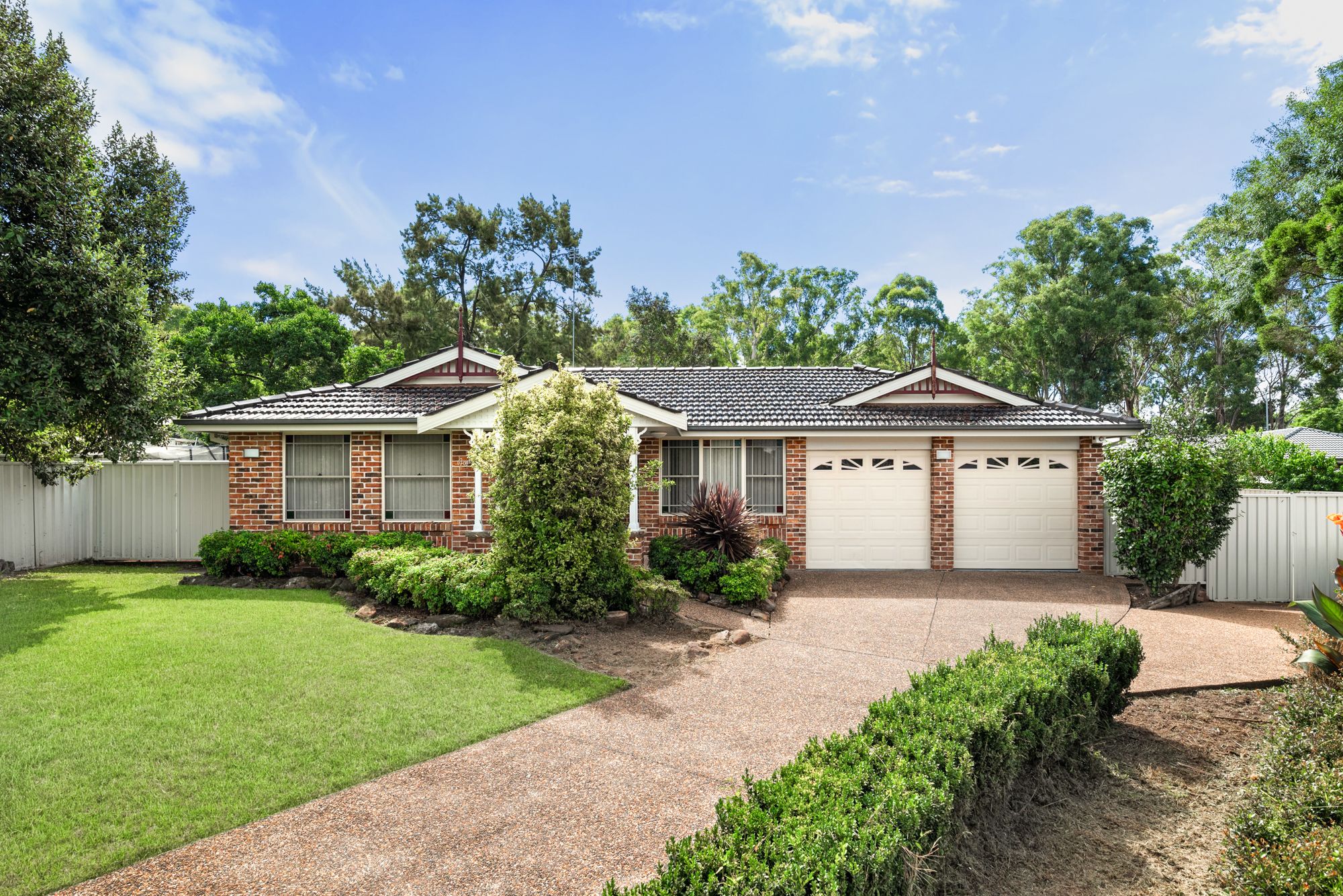 14 Staples Place, Glenmore Park, NSW 2745