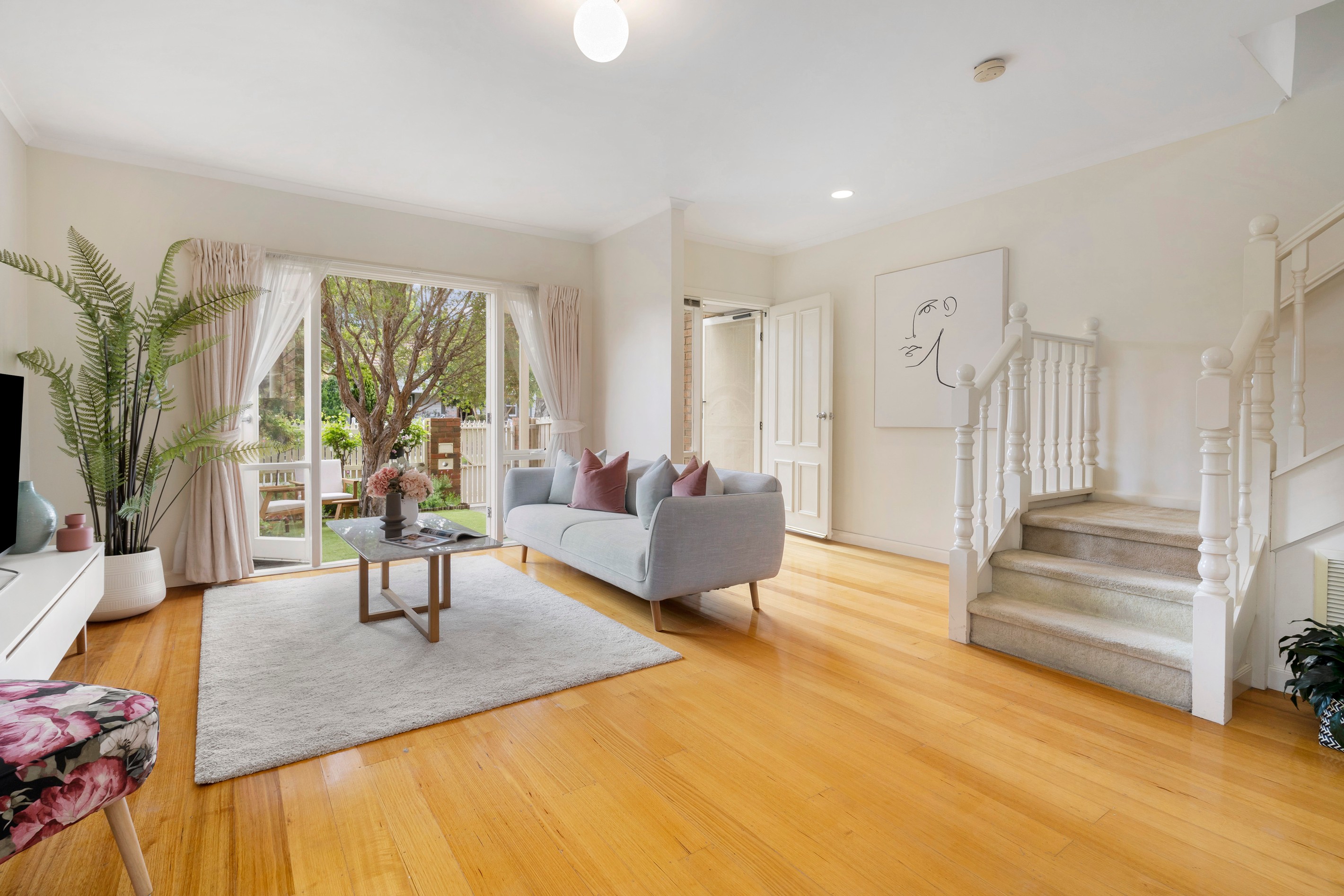2/32 Hobart Road, Murrumbeena, VIC 3163