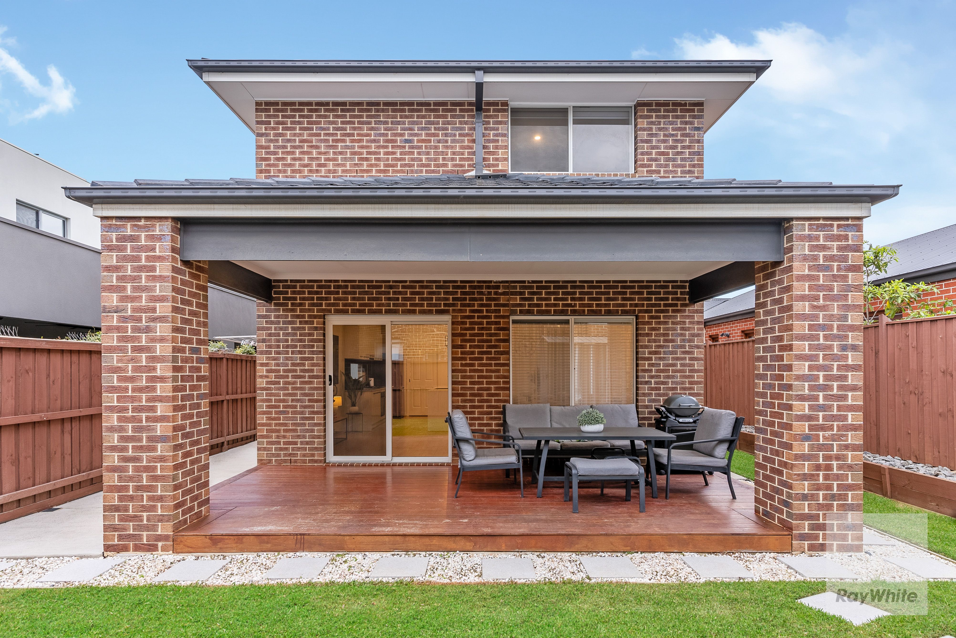 5 King Drive — photo 16 of 19