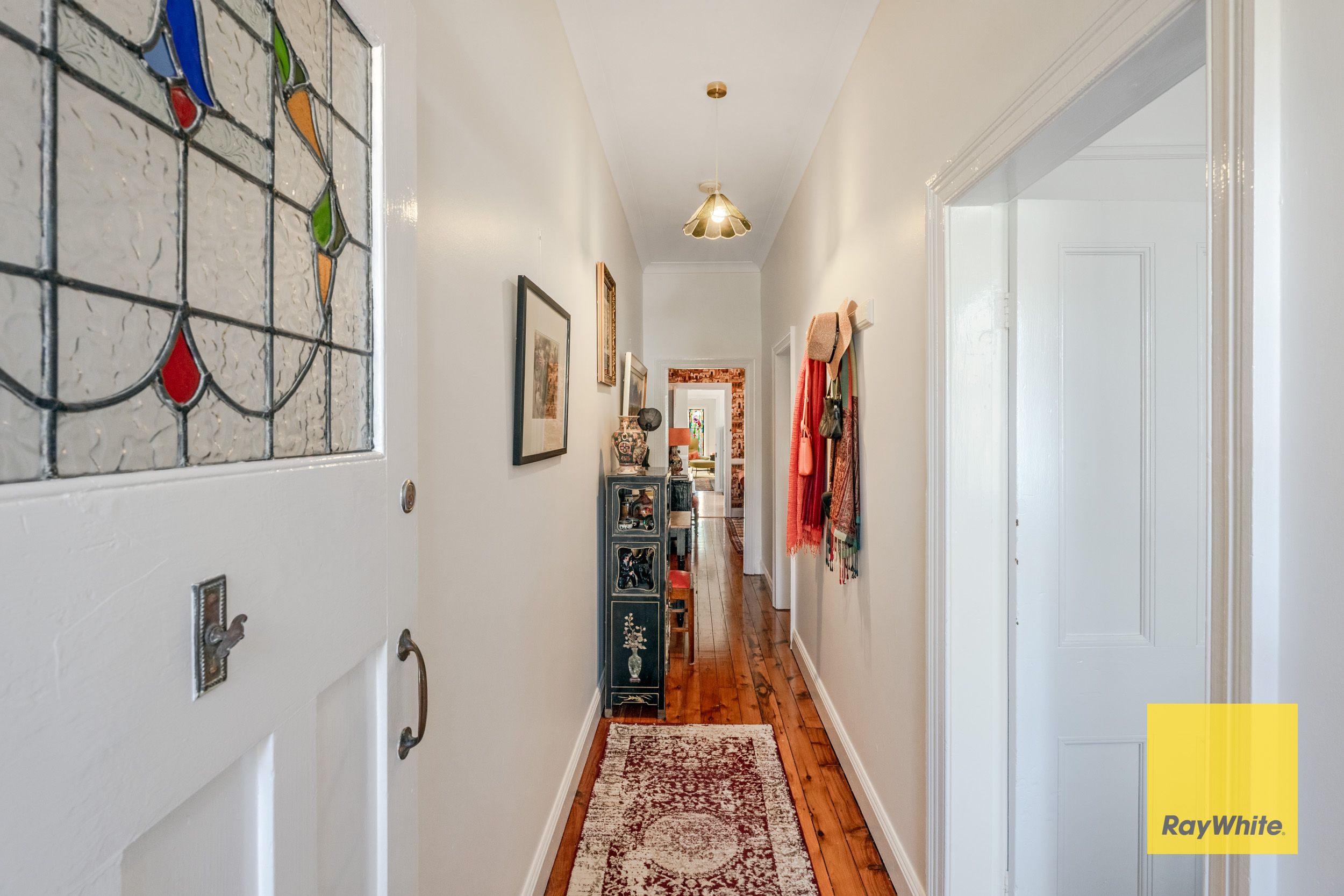 4 Laurence Street — photo 7 of 13