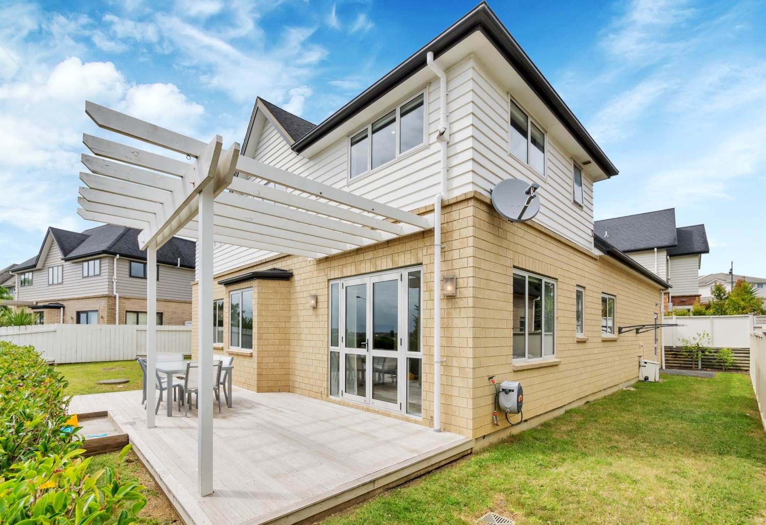 12 Hatfield Place, Albany, North Shore City