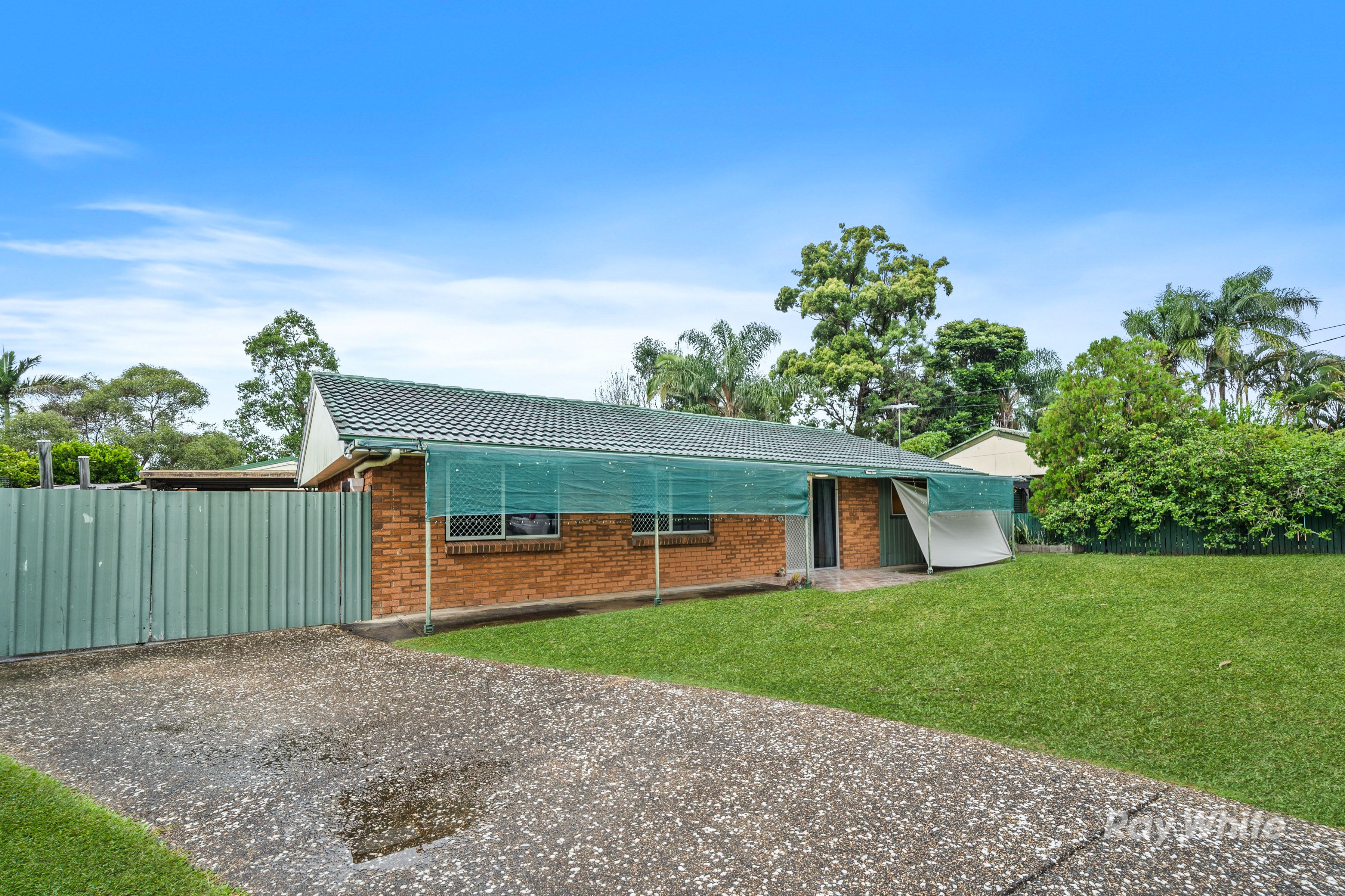 8 Carrosa Street, Marsden QLD 4132