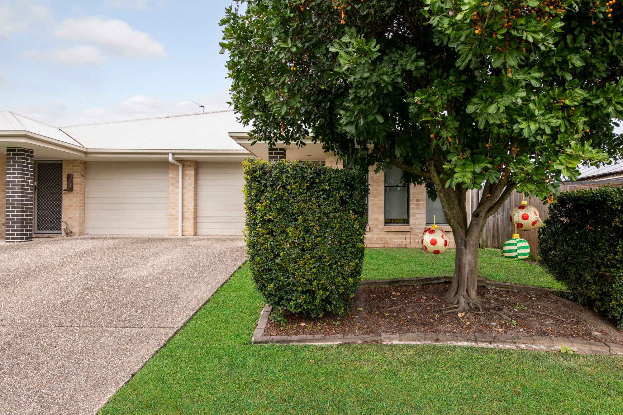 2/14 Custodian Crescent, Ormeau, QLD 4208