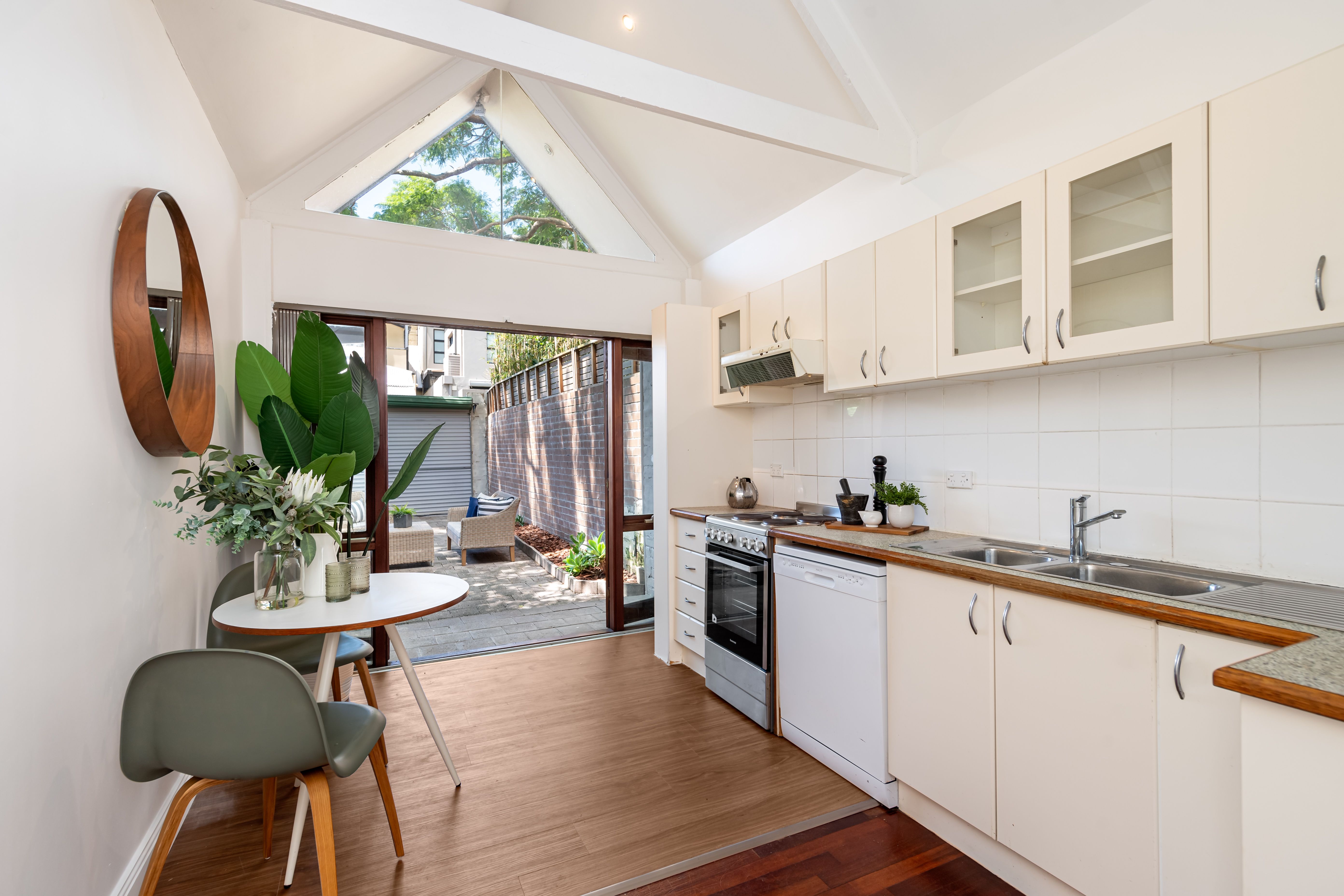 180 Denison Street, Newtown, NSW 2042