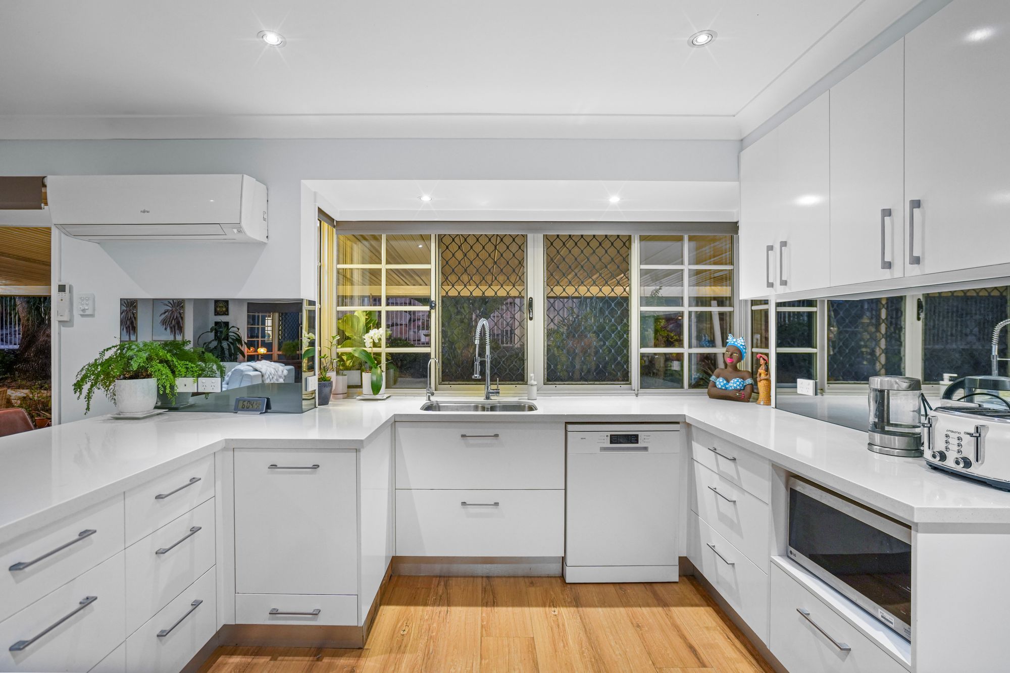 59 Tallagandra Road — photo 8 of 30