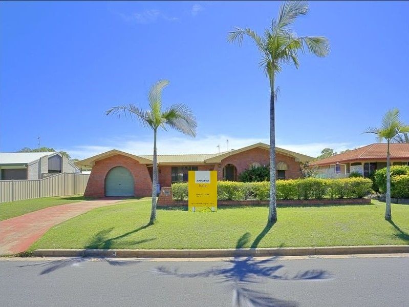 15 Strathdee Avenue, Bundaberg South, QLD 4670