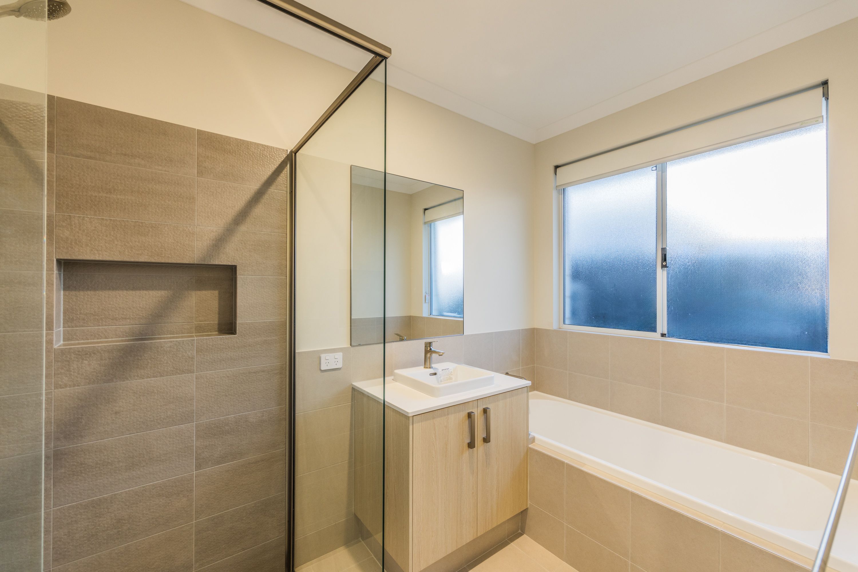 37 Neilson Street — photo 15 of 27