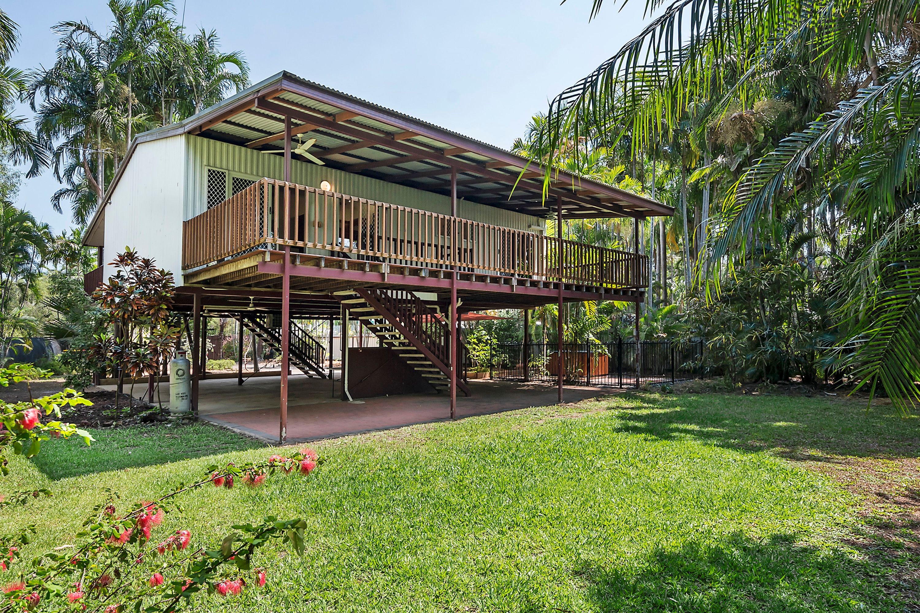15 Beroona Court, Karama NT 0812