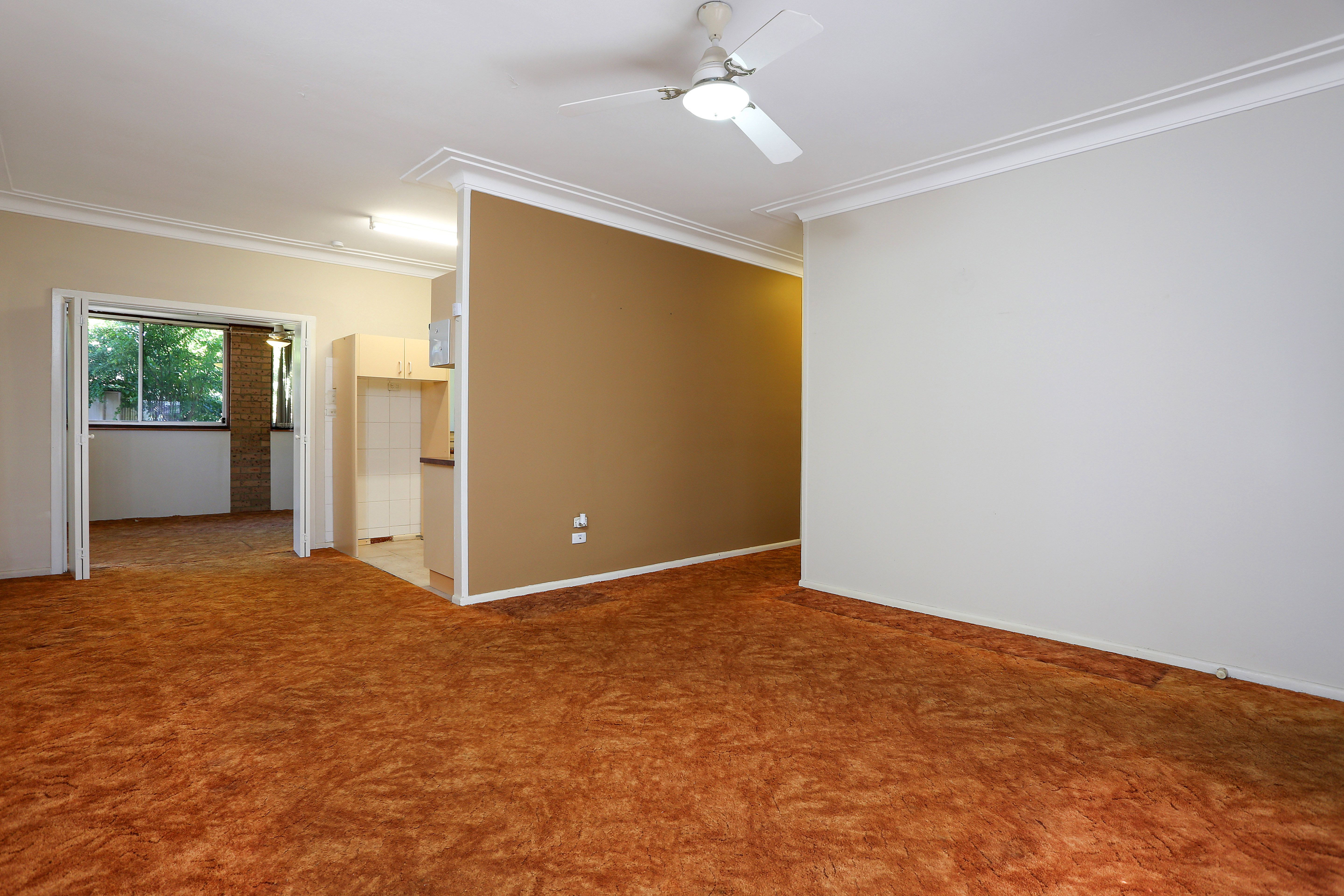 13 Avon Place, Toongabbie, NSW 2146