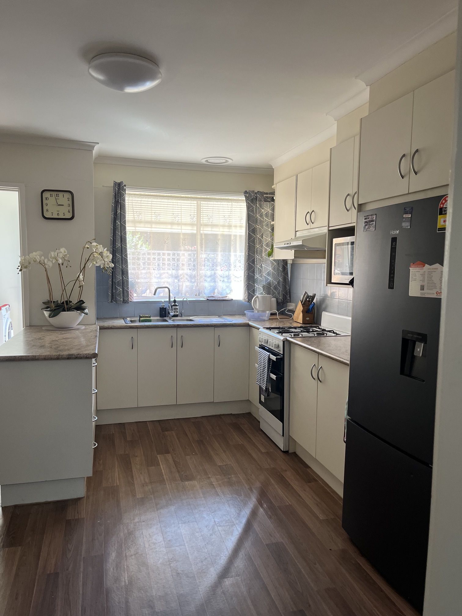 4/101 Glenroy Road — photo 9 of 11