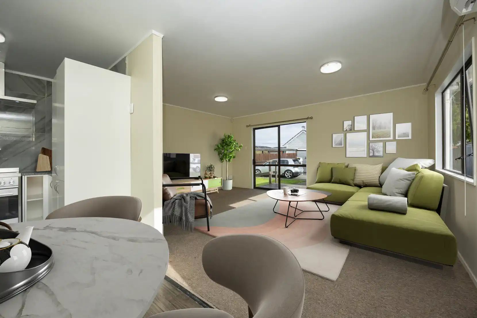 2/9 Cornwall Road, Mangere, Manukau City