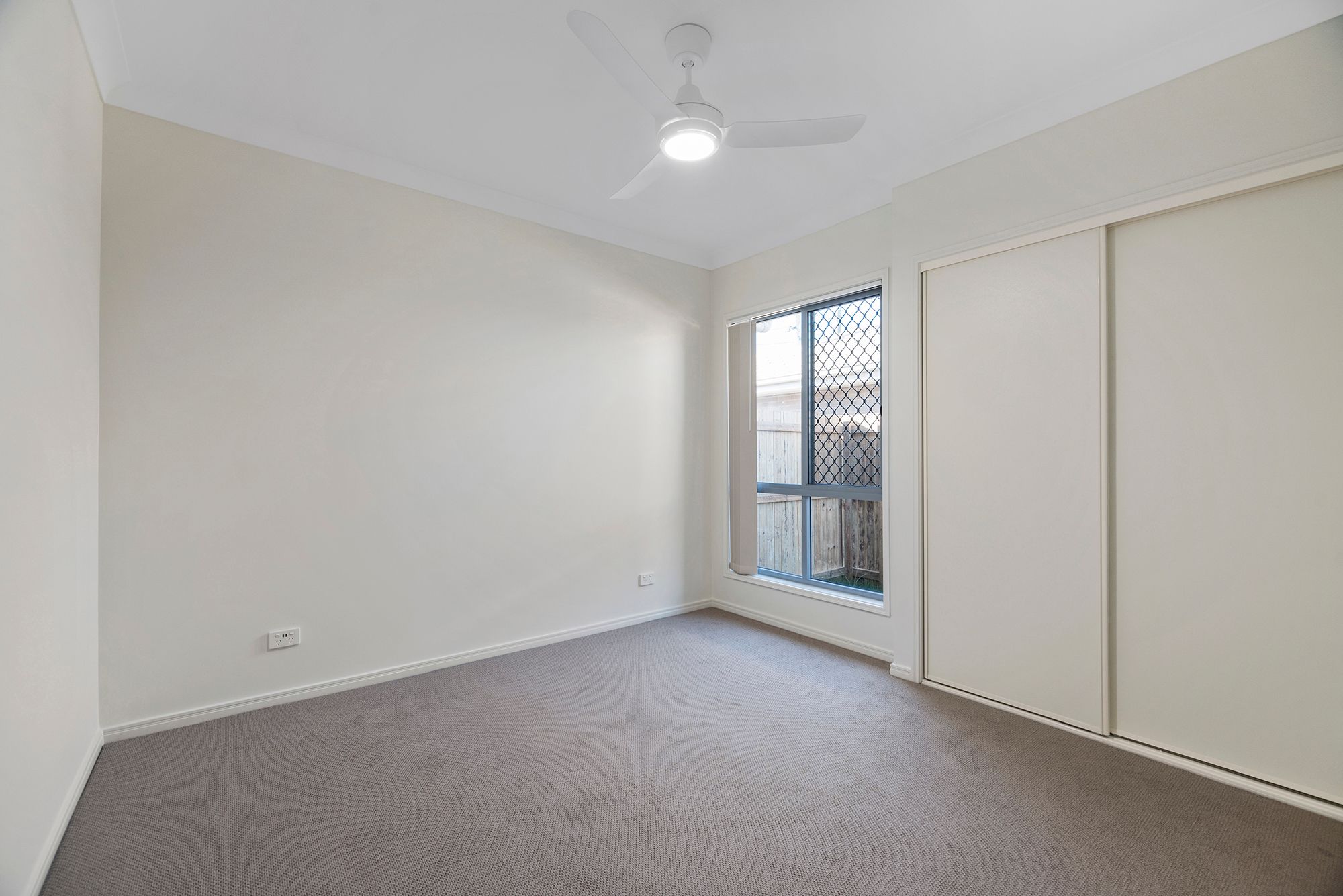 2/2A Kalimna Street — photo 4 of 6