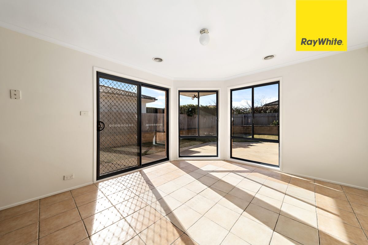 4 Higham Place, Dunlop, ACT 2615