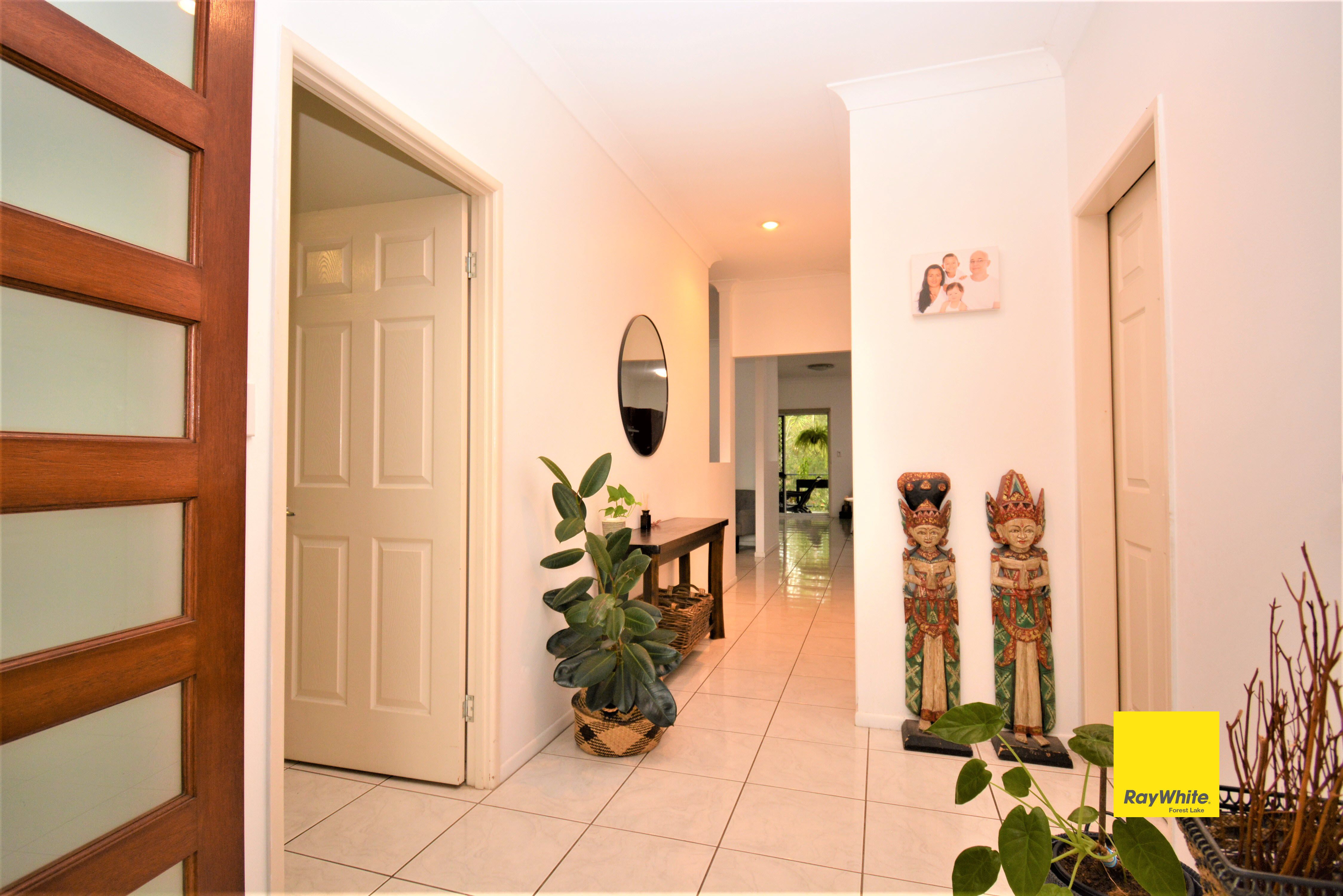 21 Santorini Place, Forest Lake, QLD 4078