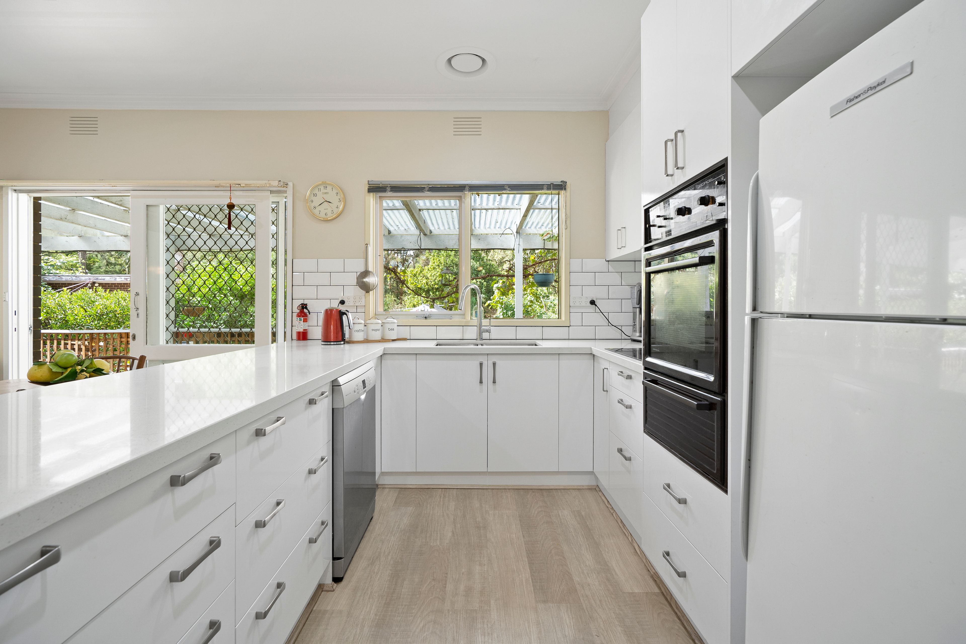 5 Glenfern Road, Ferntree Gully VIC 3156