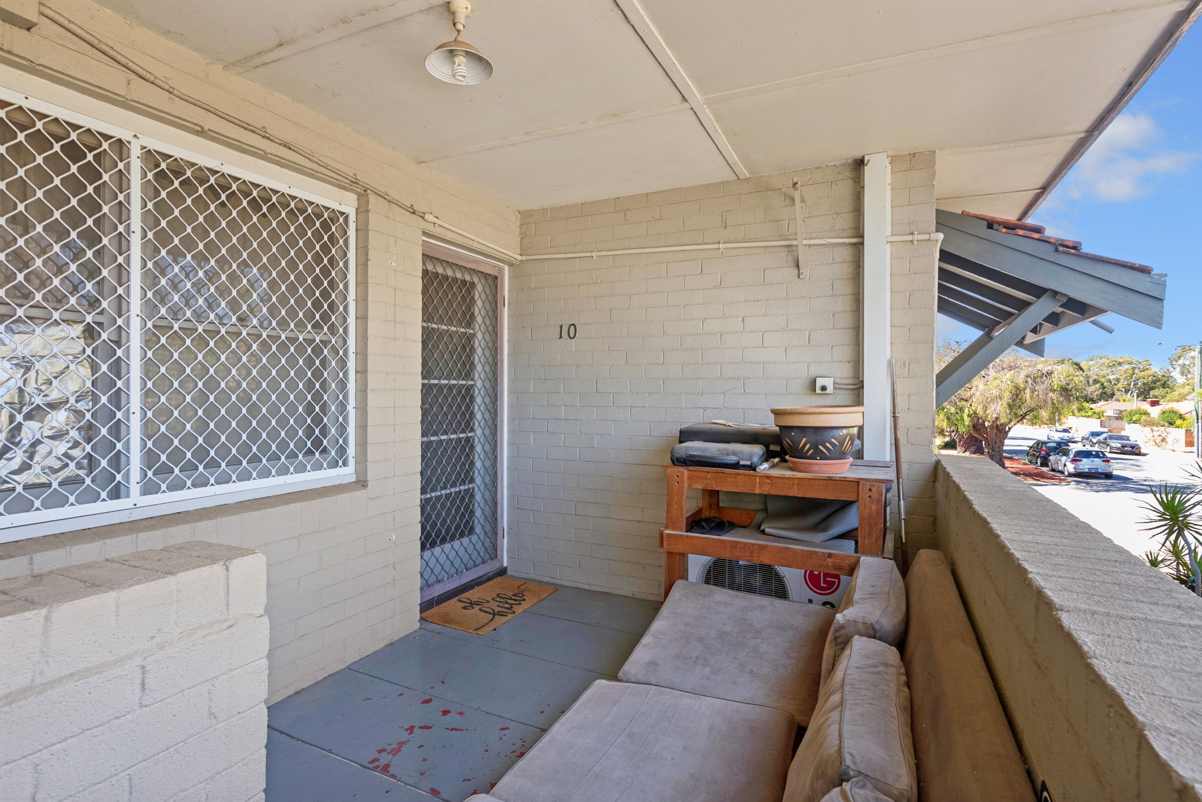 10/1196 Albany Highway, Bentley, WA 6102