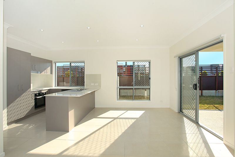 2 Splendor Place, Birtinya, QLD 4575