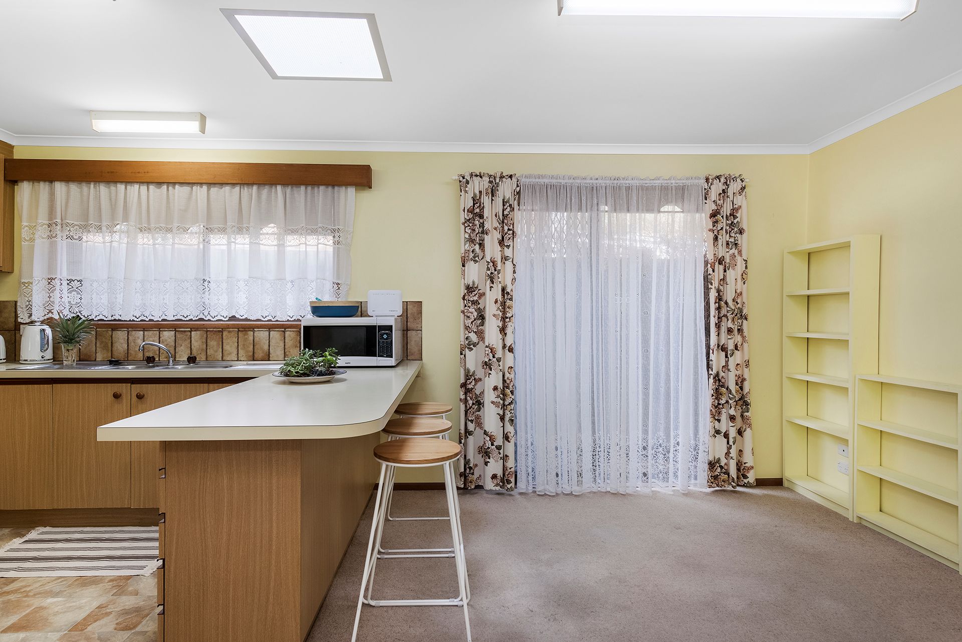 48 Sixth Avenue, Rosebud, VIC 3939