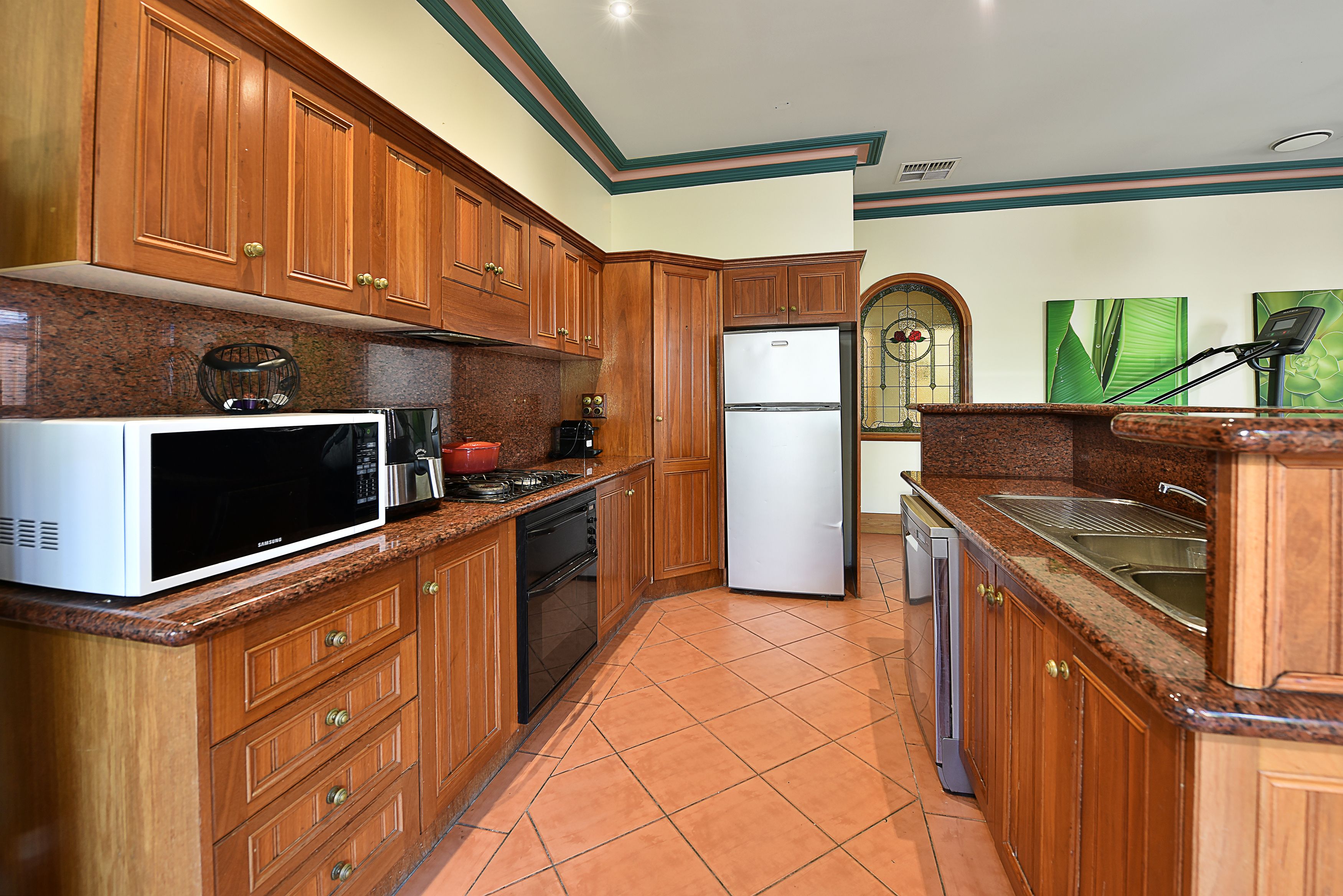 25 The Strand, Moonee Ponds, VIC 3039