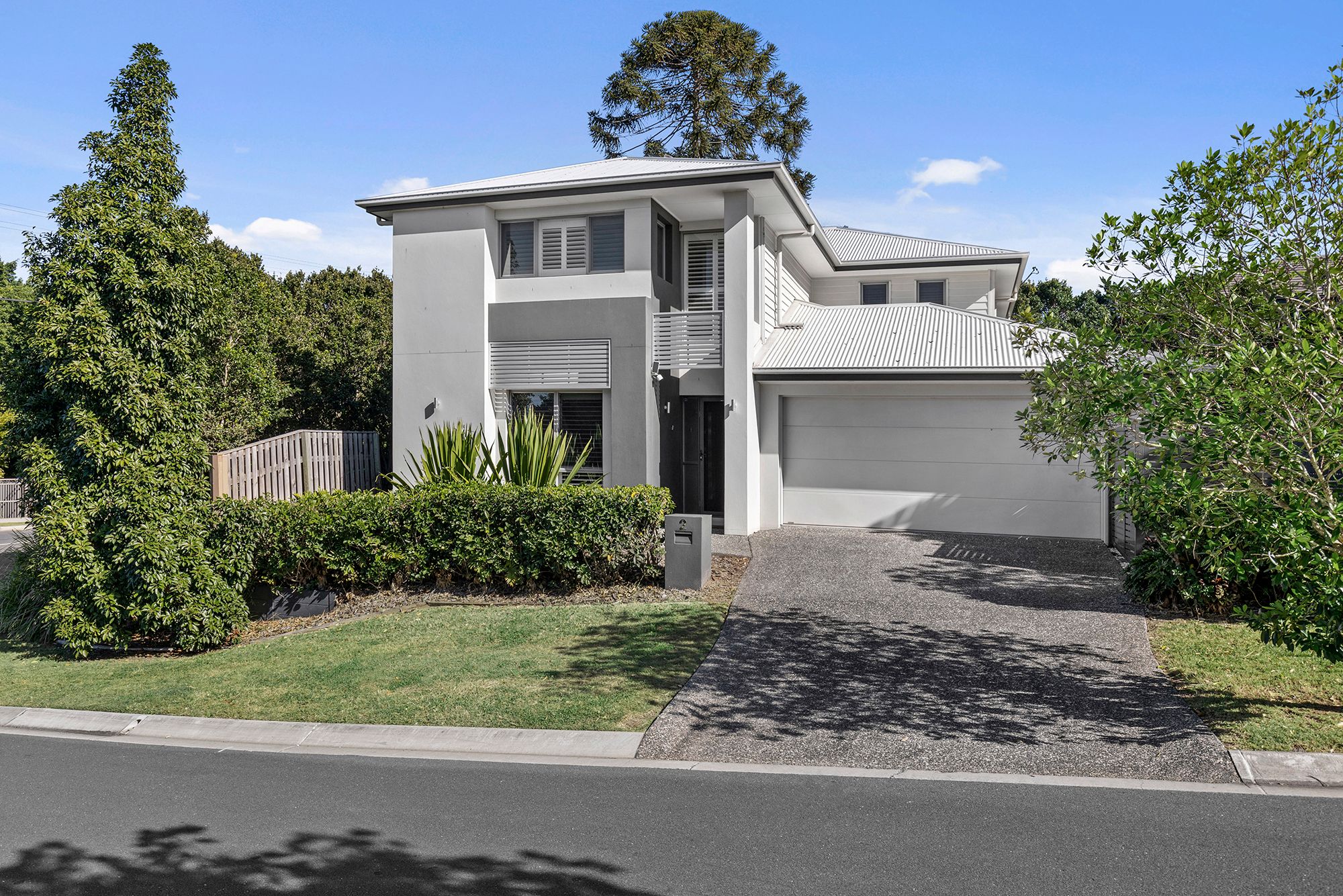 2 Outlook Crescent, Bridgeman Downs, QLD 4035