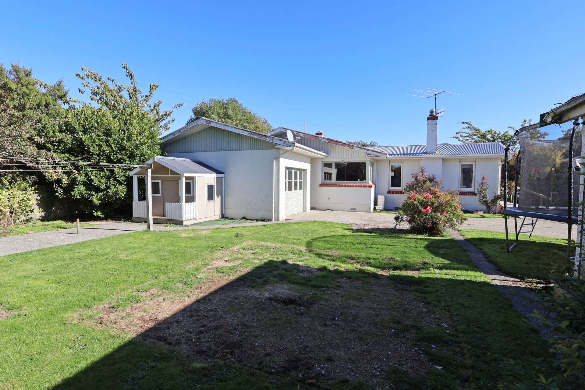 62 Anglem Street photo 22