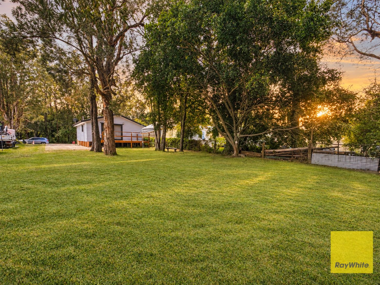29 Warner Avenue, Tuggerawong, NSW 2259