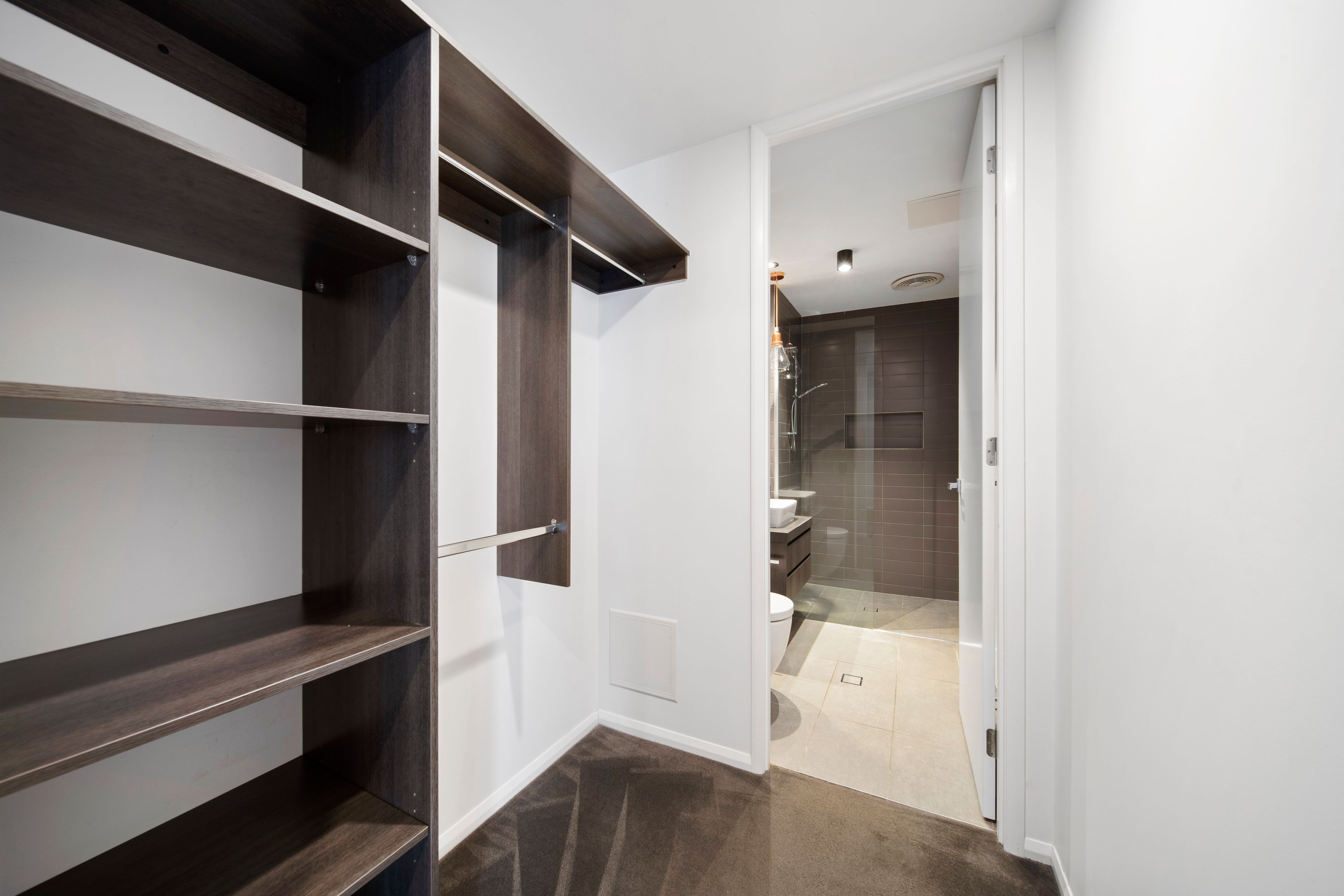 214/21 Duncan Street — photo 6 of 9