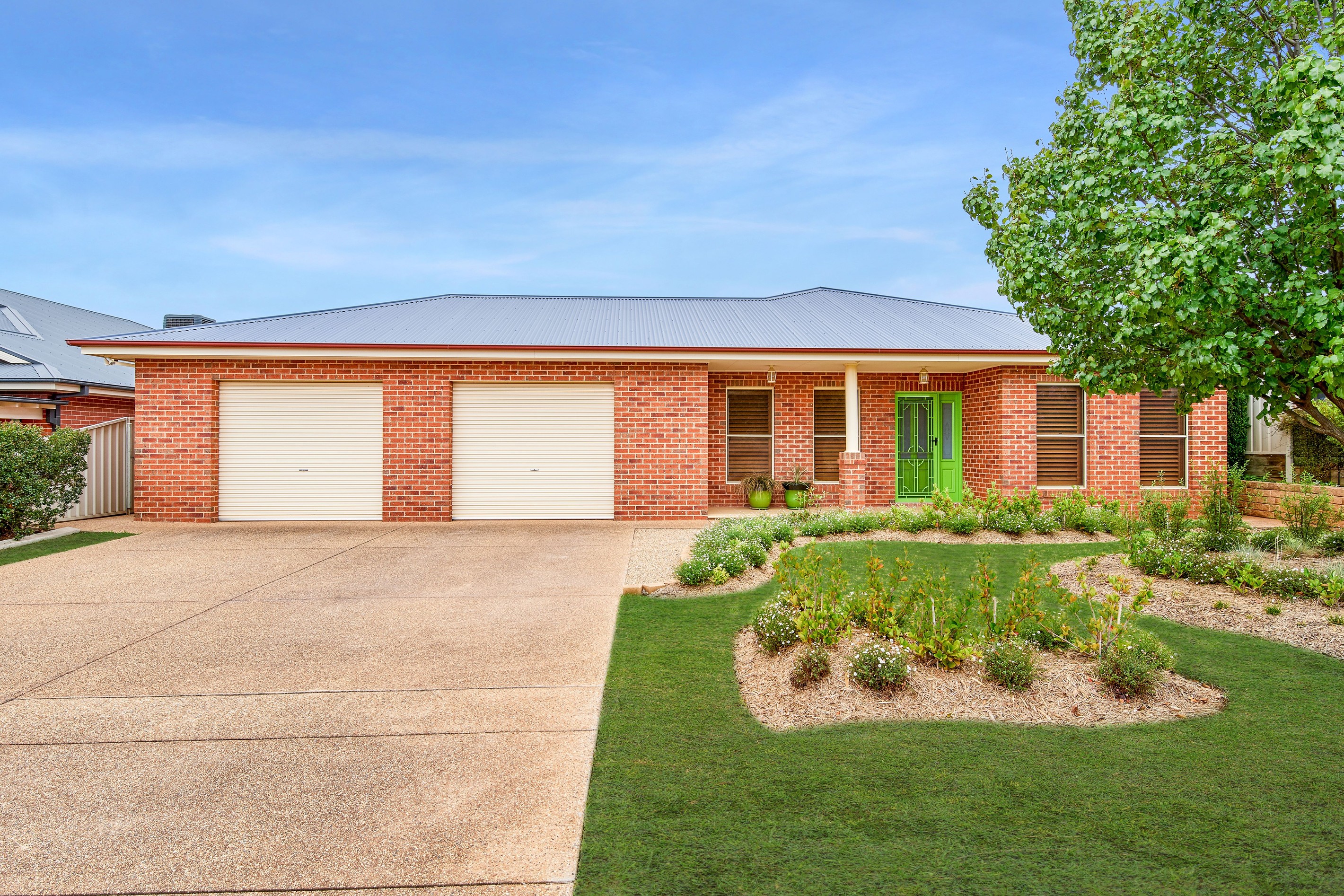 5 Marylands Way, Bourkelands, NSW 2650