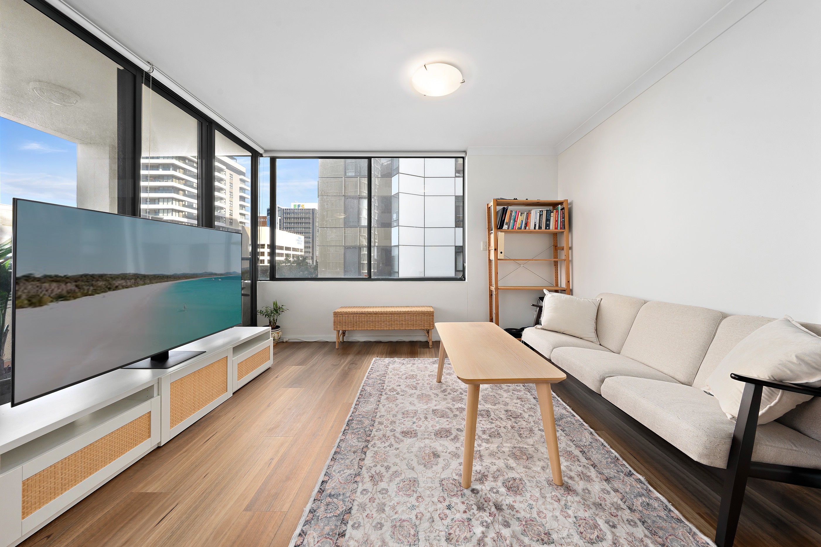 605/37-39 Mclaren Street, North Sydney, NSW 2060