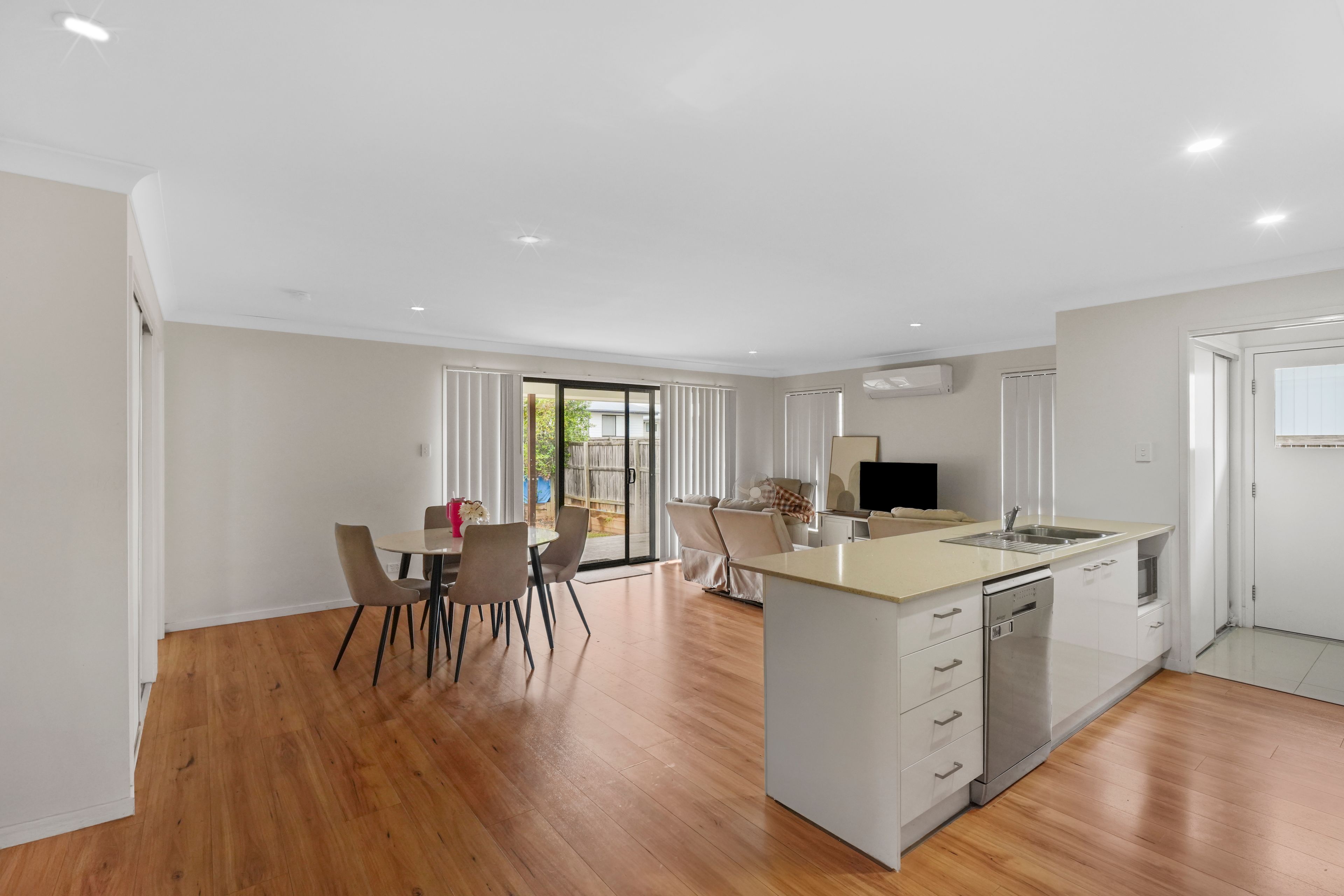 4 Wood Drive — photo 4 of 26